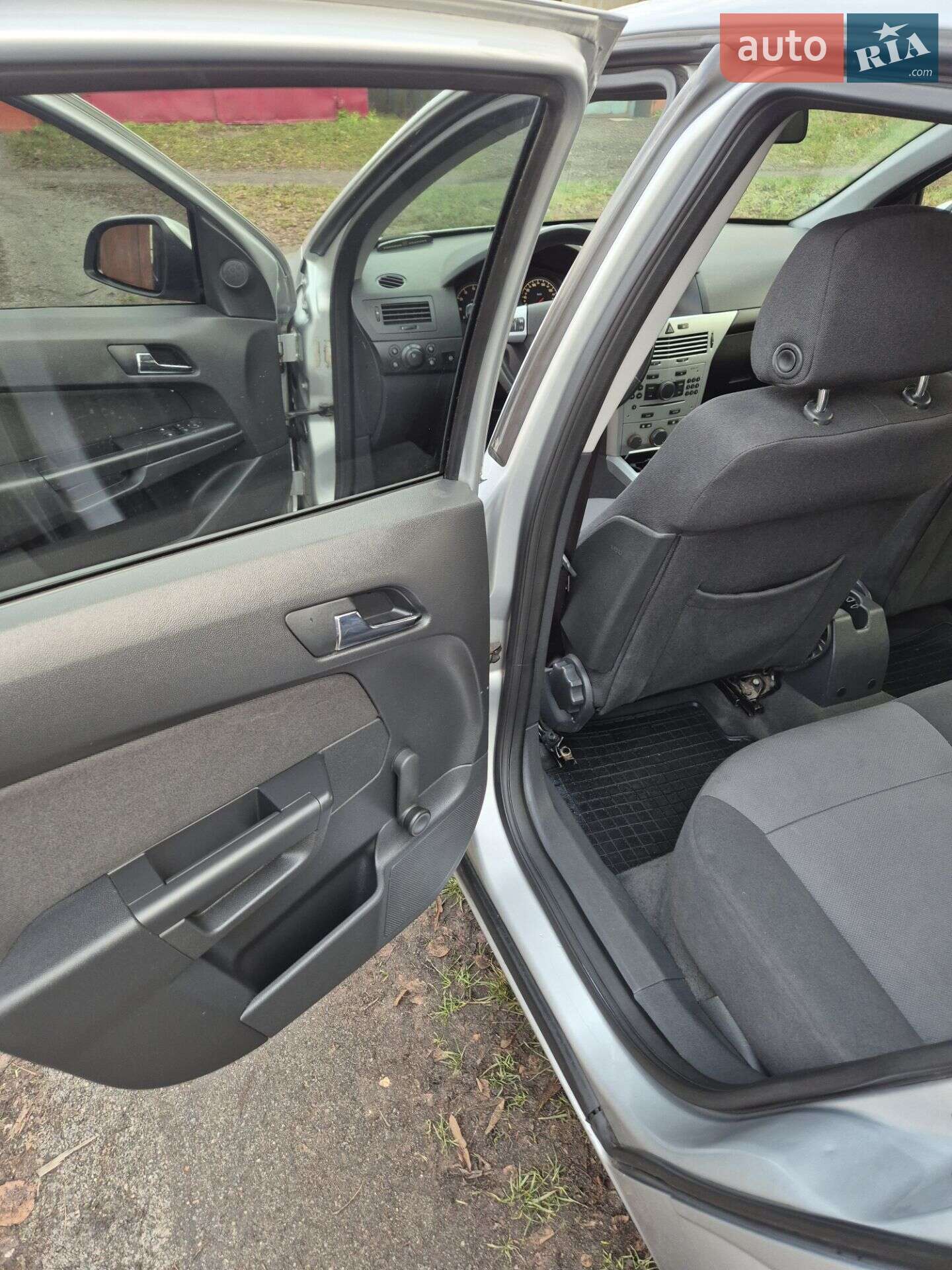 Opel Astra 2011 VIN W0L0AHL48C2022985 фото оголошення 14 з 29