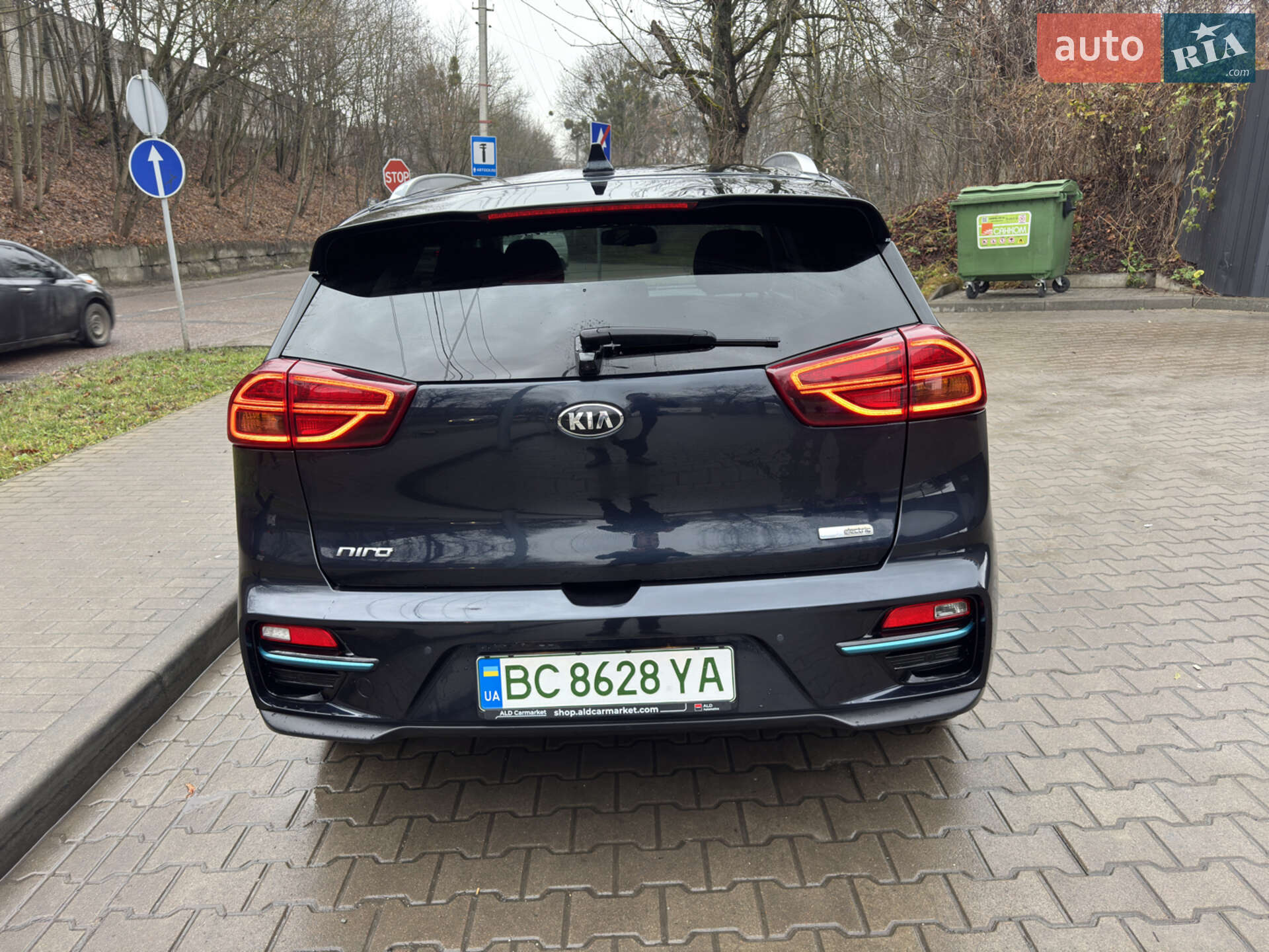 Kia Niro 2020 VIN KNACC81GFL5037948 фото оголошення 3 з 17