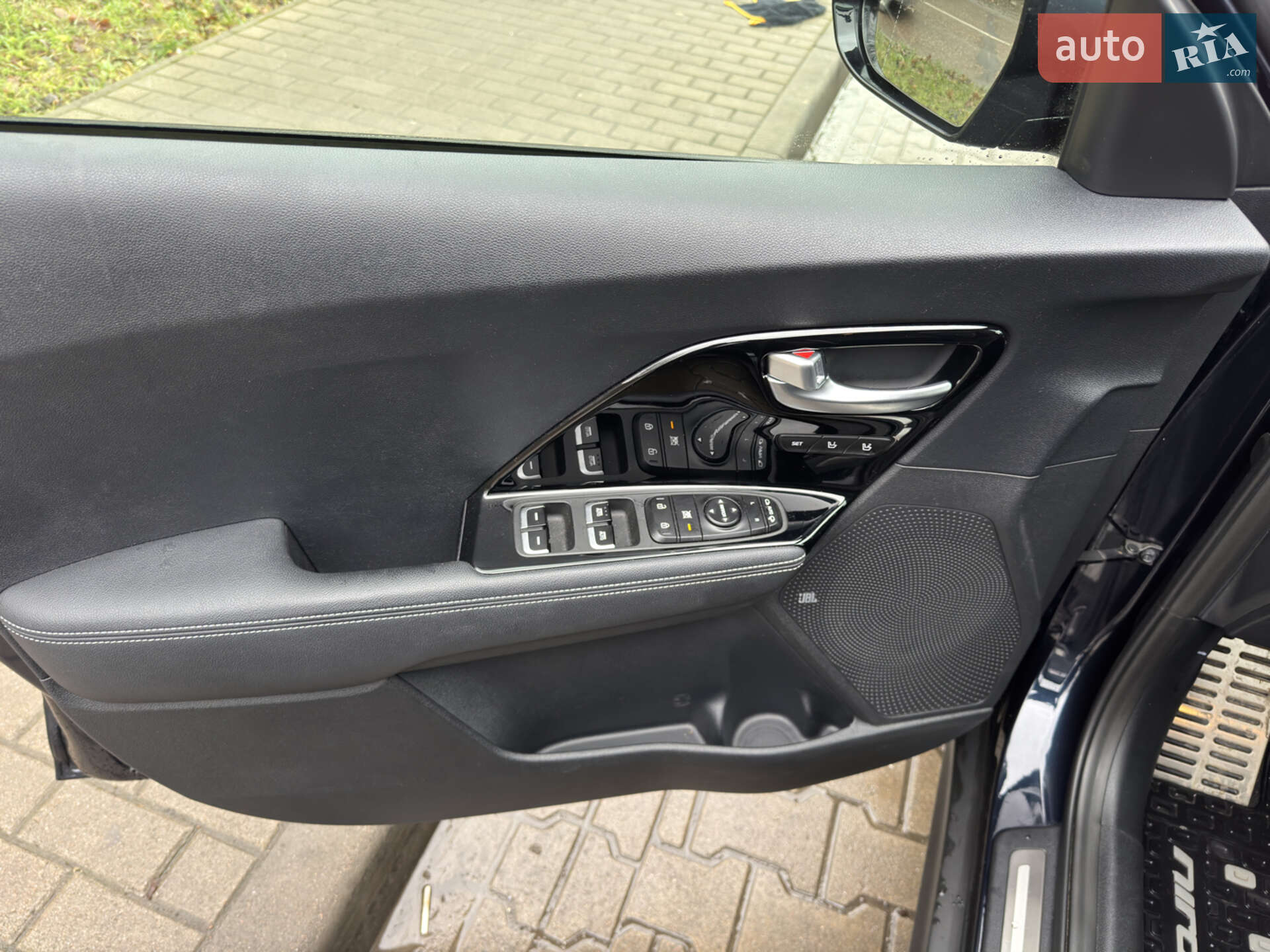 Kia Niro 2020 VIN KNACC81GFL5037948 фото оголошення 11 з 17