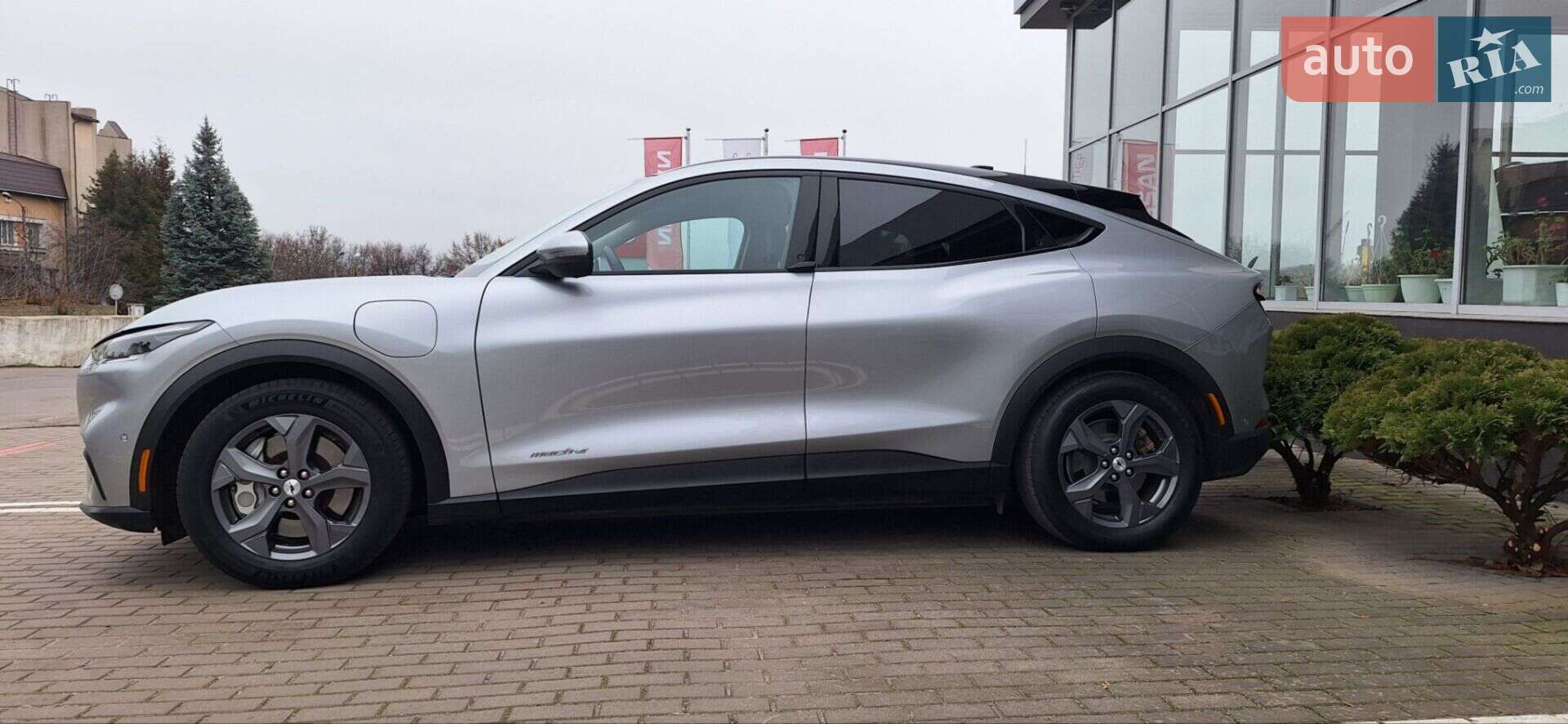 Ford Mustang Mach-E 2021 VIN WF0TK1EM4MMA11123 фото оголошення 2 з 32