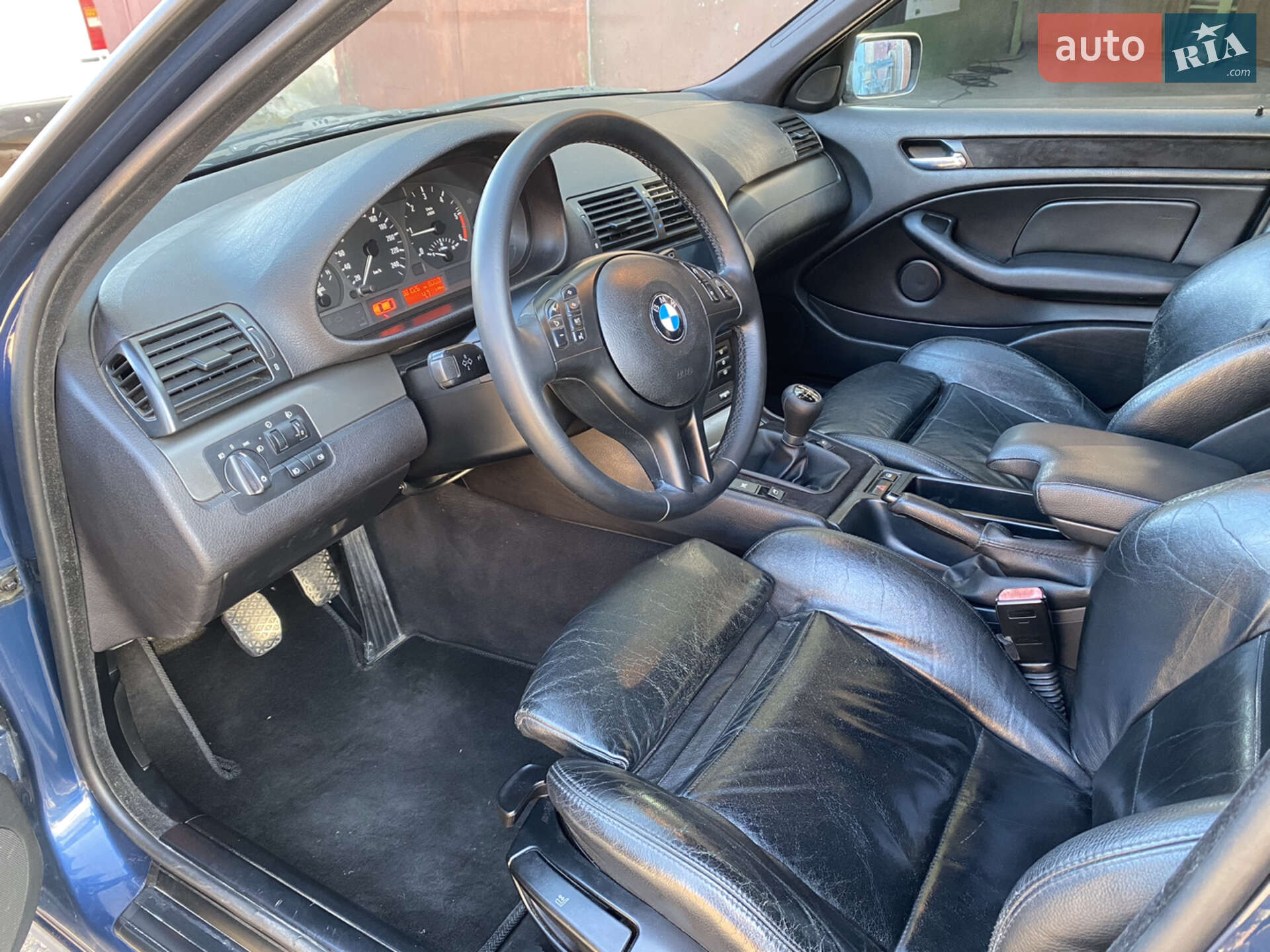 BMW 3 Series 2004 VIN WBAAP71050PP13813 фото оголошення 10 з 14
