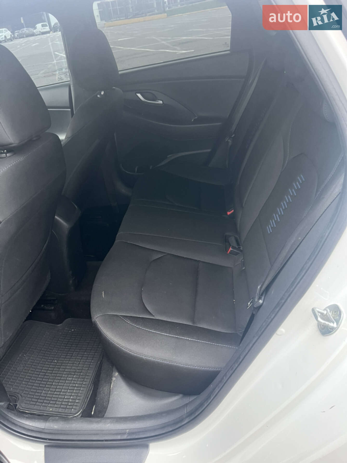 Hyundai i30 2018 VIN TMAH3817AJJ031190 фото оголошення 18 з 31