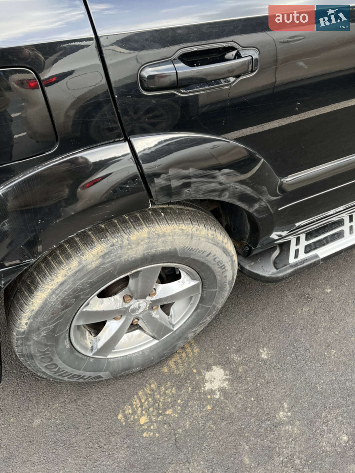 Kia Sorento 2008 VIN KNEJC524875765932 фото оголошення 12 з 33
