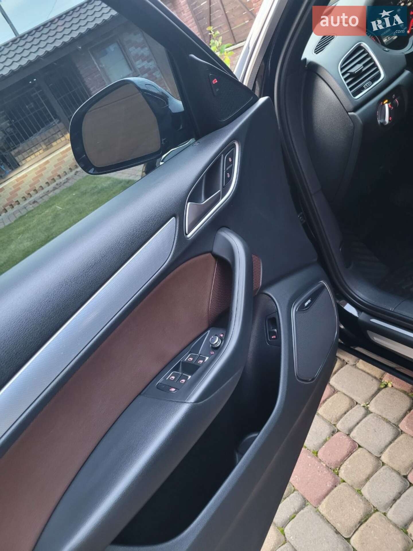Audi Q3 2017 VIN WA1HCCFS5JR012513 фото оголошення 18 з 22