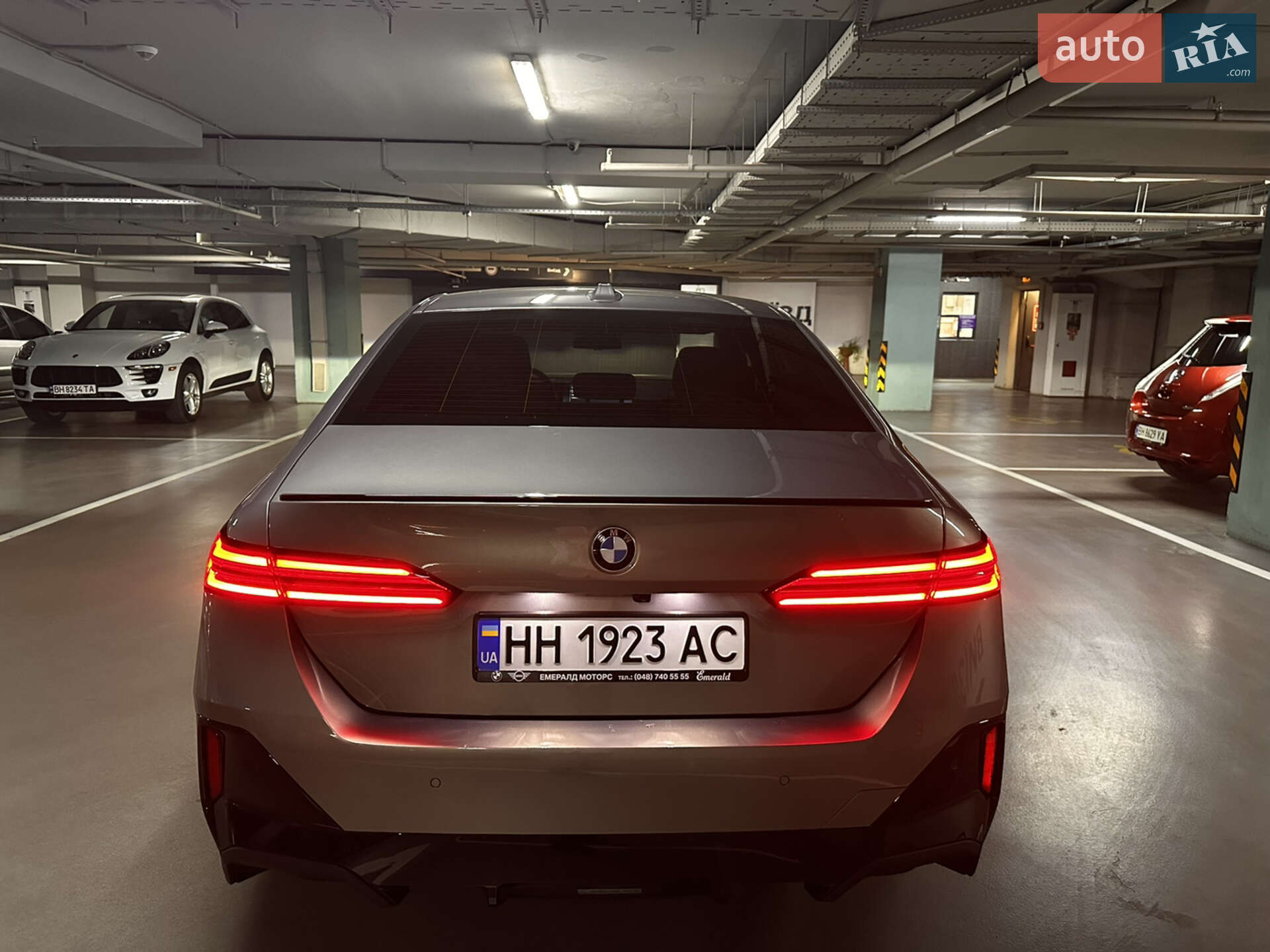 BMW 5 Series 2024 VIN WBA11FJ010CS70174 фото оголошення 9 з 49