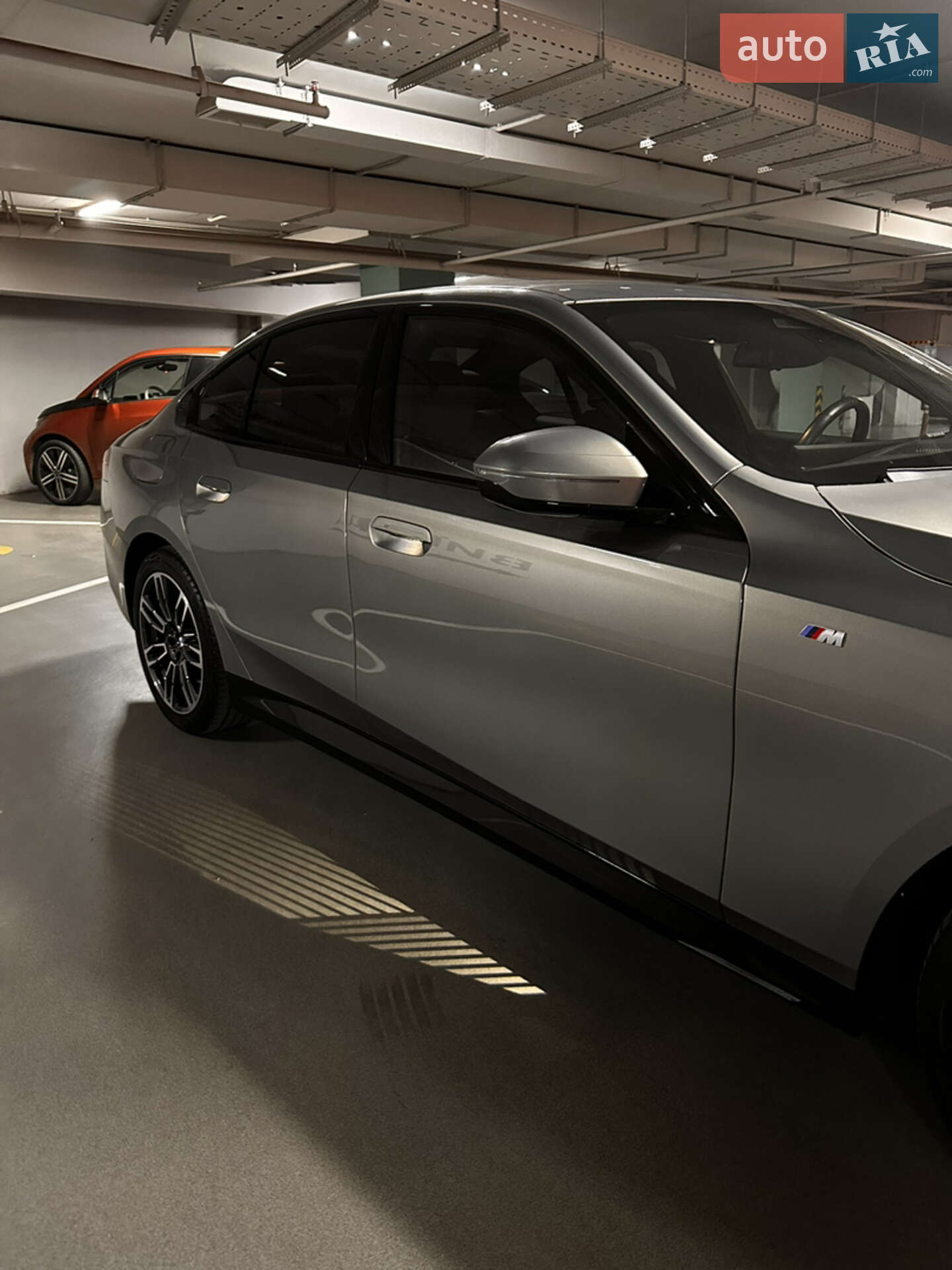 BMW 5 Series 2024 VIN WBA11FJ010CS70174 фото оголошення 14 з 49