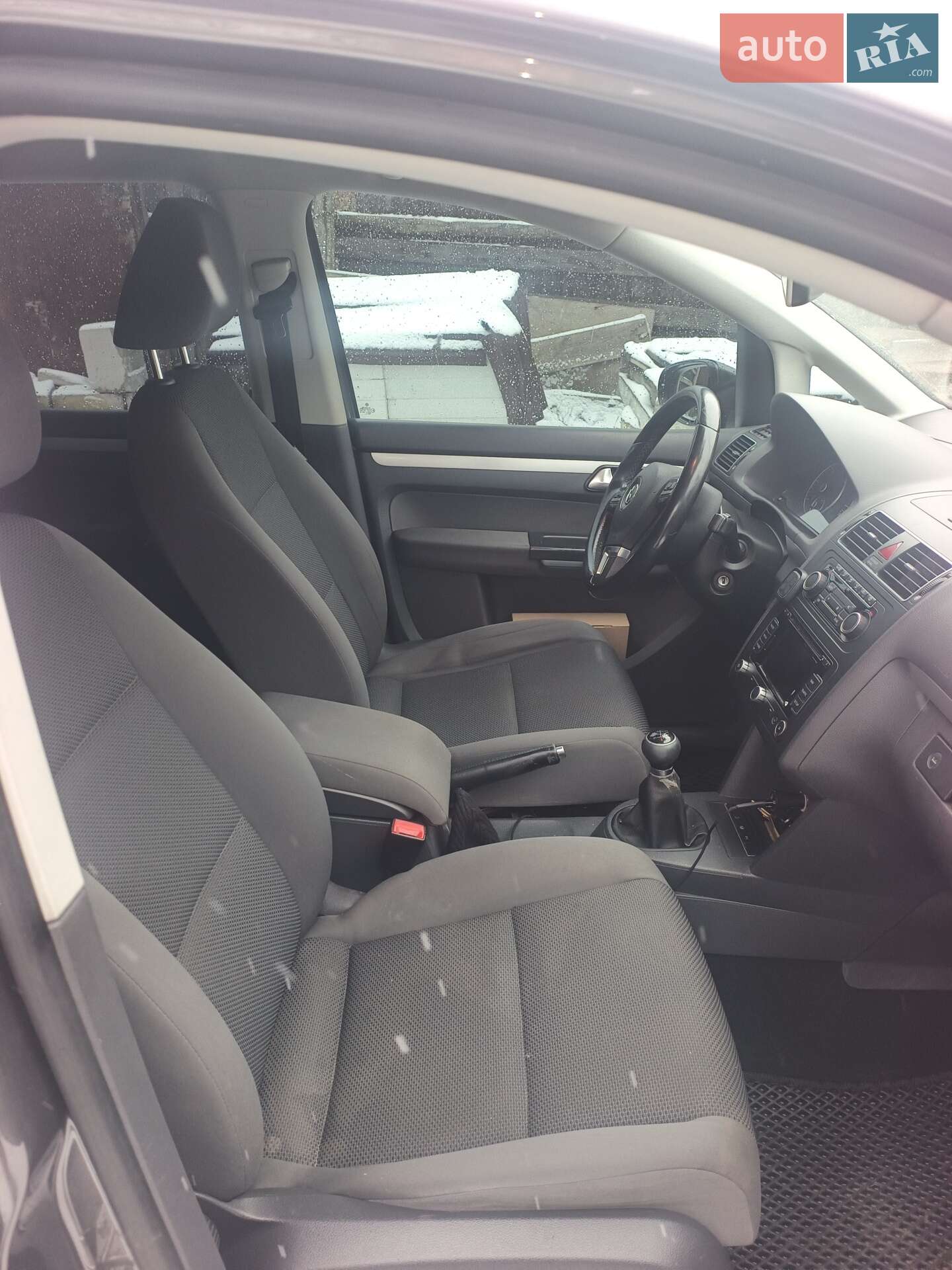 Volkswagen Touran 2011 VIN WVGZZZ1TZBW061184 фото оголошення 7 з 13