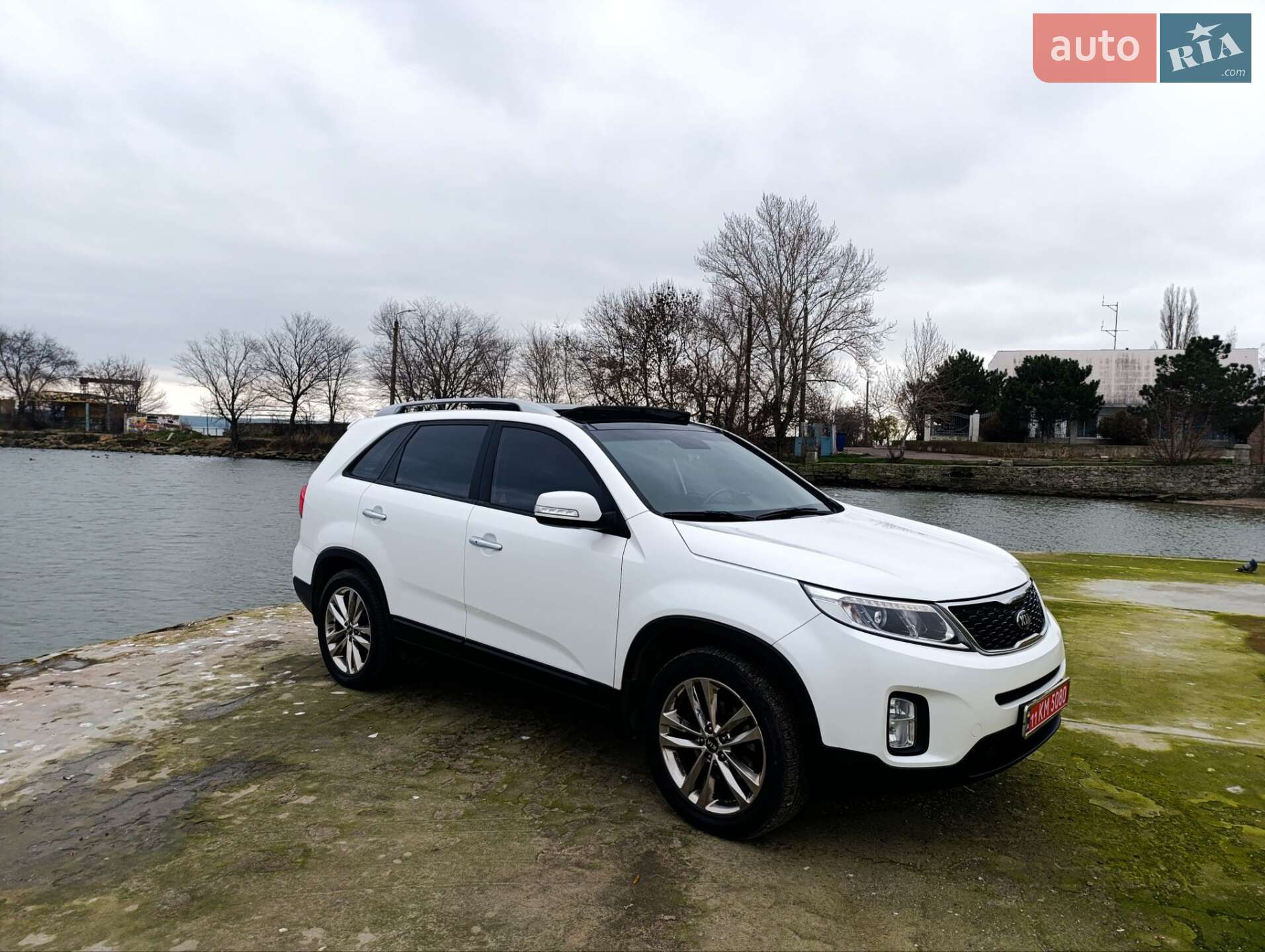 Kia Sorento 2014 VIN KNAKW815BEA539641 фото оголошення 10 з 33