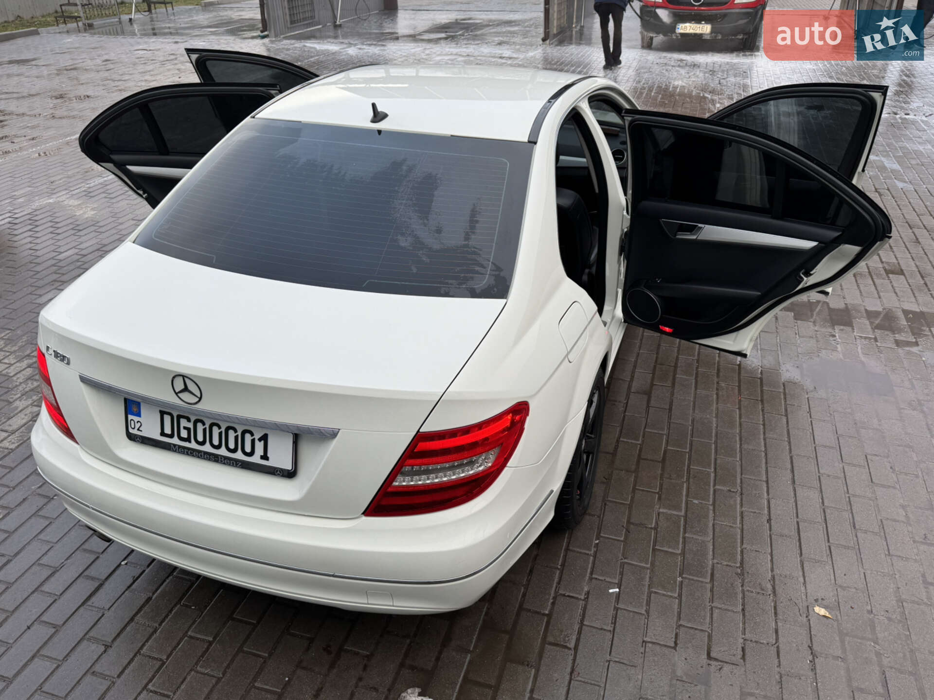 Mercedes-Benz C-Class 2011 VIN WDD2040491A651153 фото оголошення 45 з 260