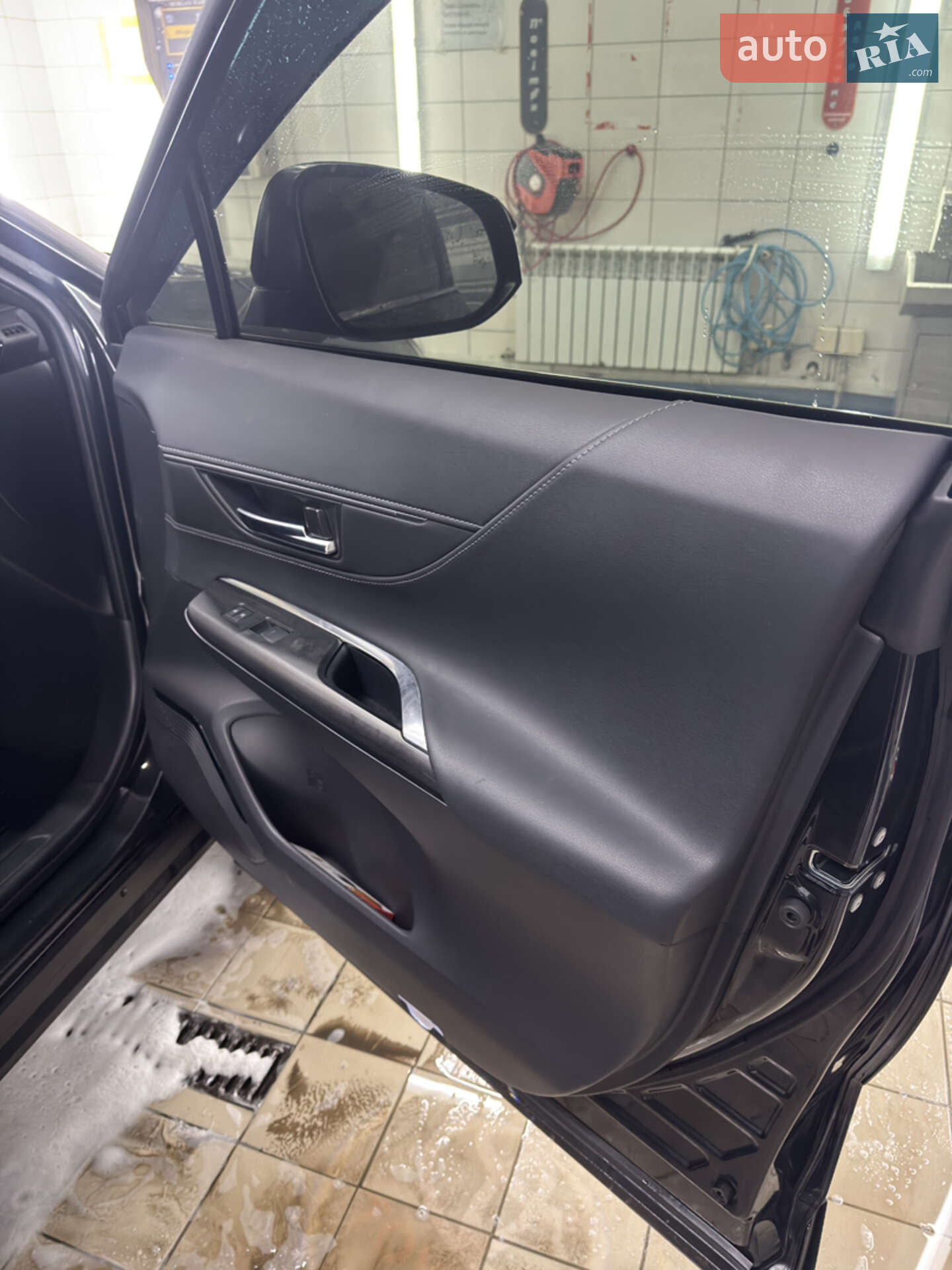 Toyota Venza 2021 VIN JTEAAAAH1MJ030132 фото оголошення 17 з 43
