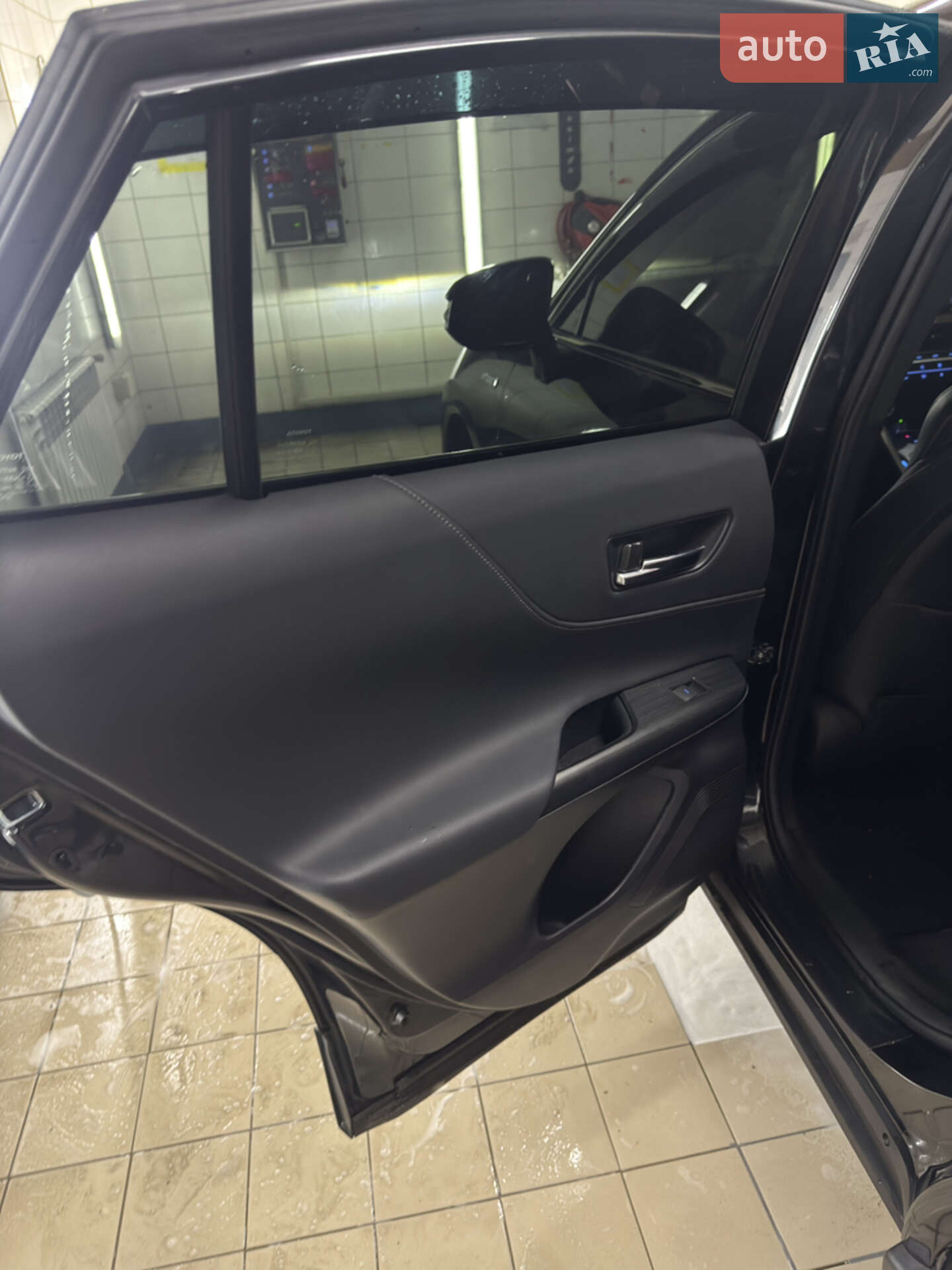 Toyota Venza 2021 VIN JTEAAAAH1MJ030132 фото оголошення 25 з 43