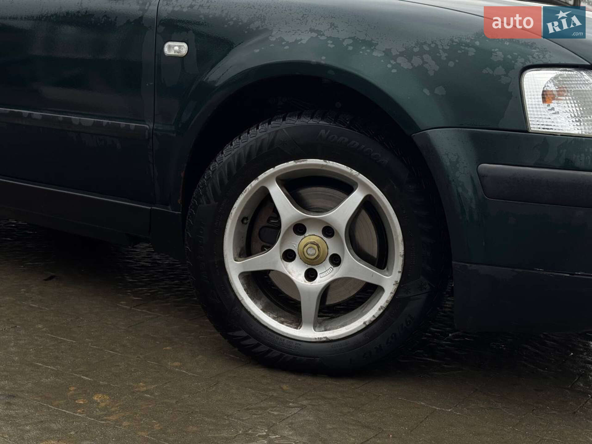 Volkswagen Passat 1998 VIN WVWZZZ3BZXP132545 фото оголошення 21 з 42