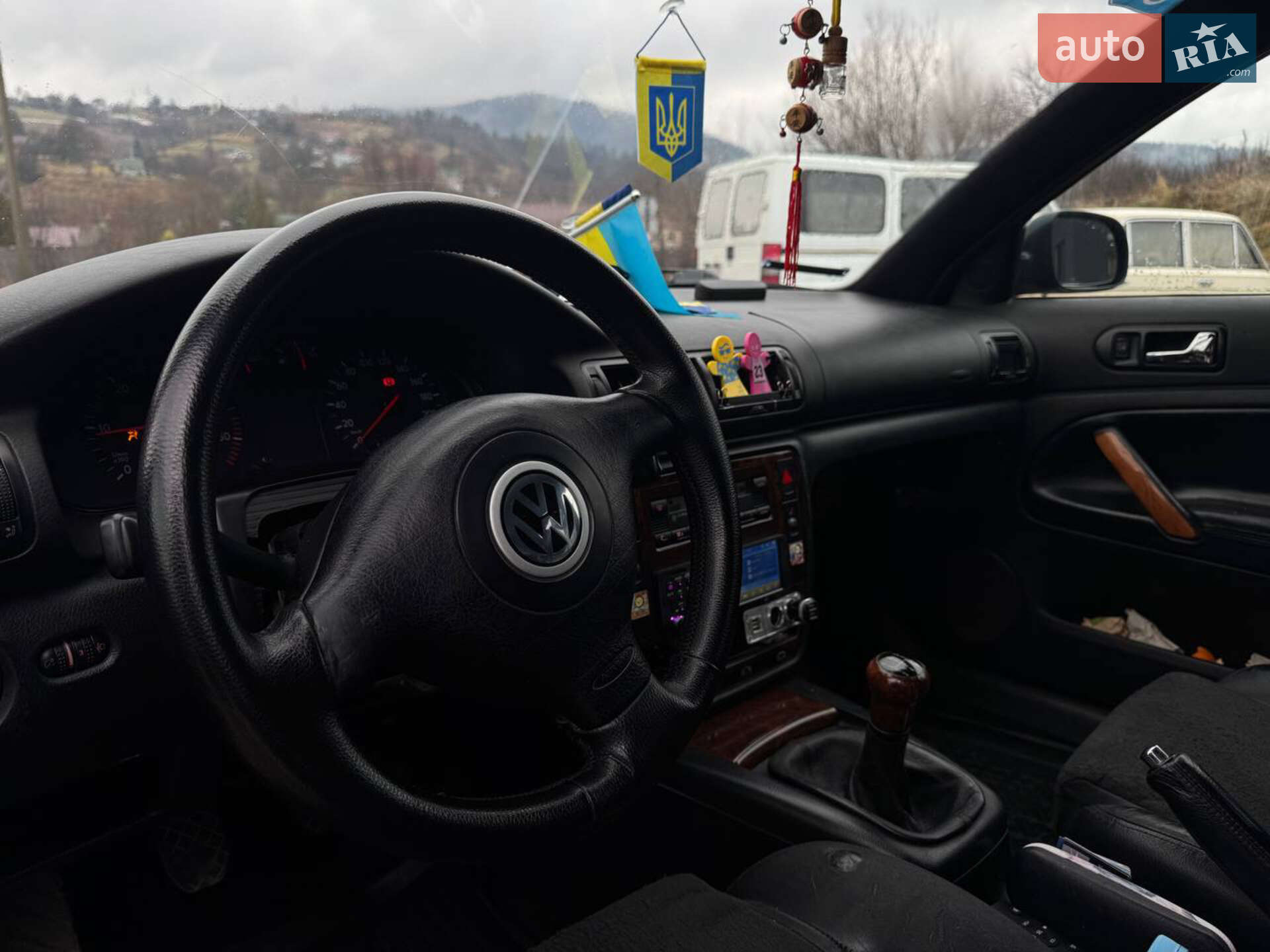Volkswagen Passat 1998 VIN WVWZZZ3BZXP132545 фото оголошення 25 з 42
