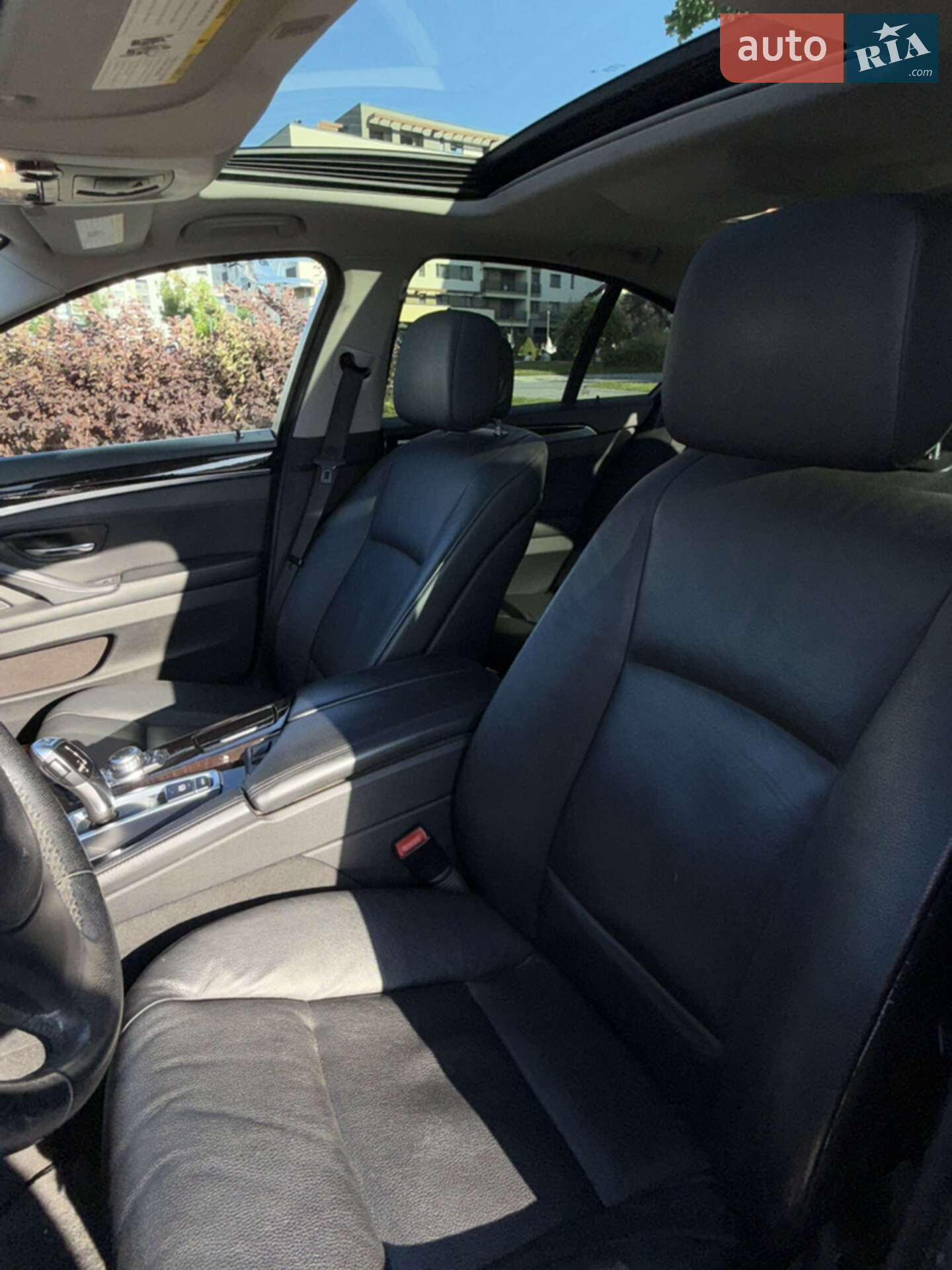 BMW 5 Series 2011 VIN WBAFR1C5XBC745849 фото оголошення 7 з 8