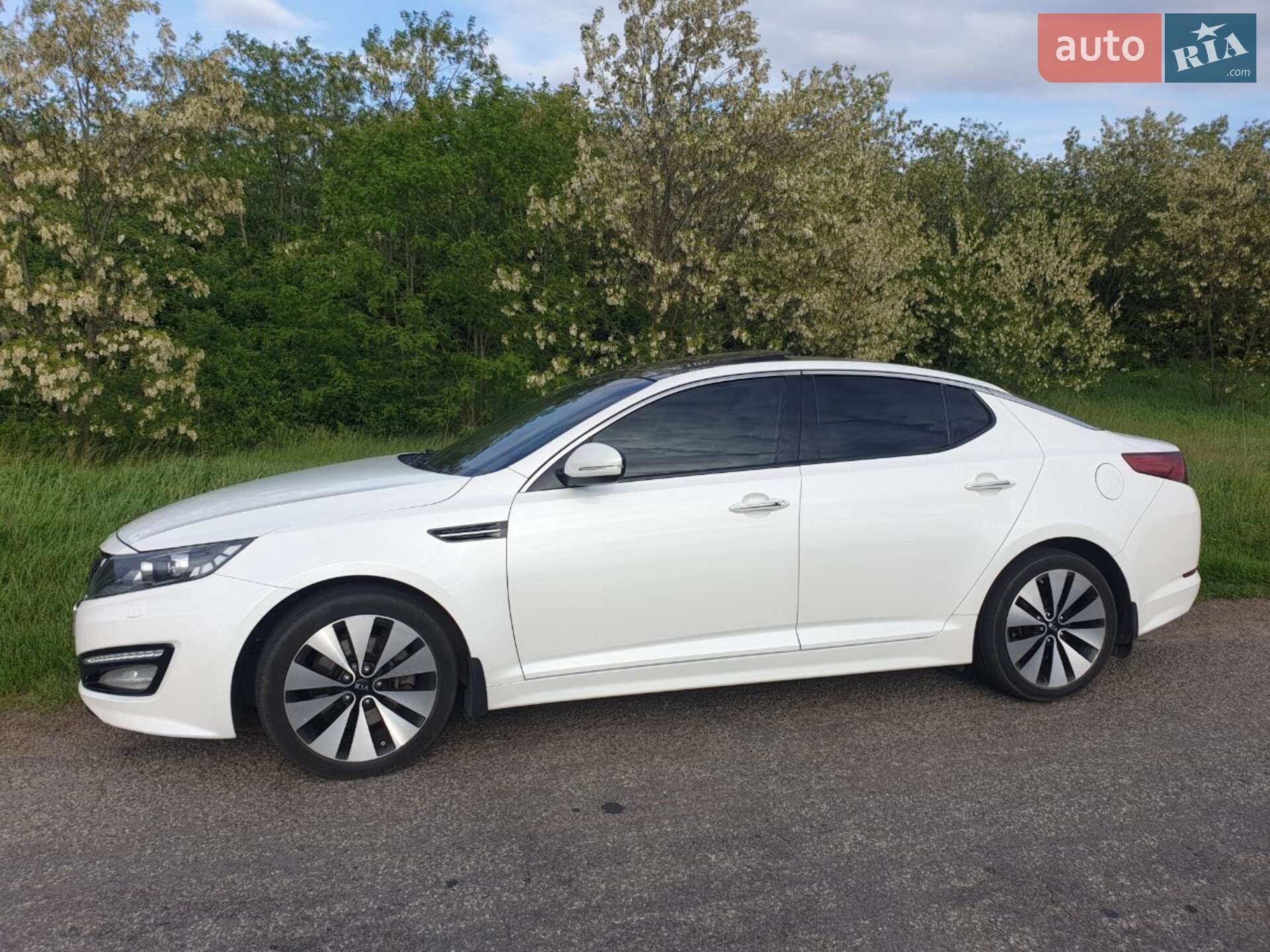 Kia Optima 2012 VIN KNAGN412BC5272503 фото оголошення 2 з 10