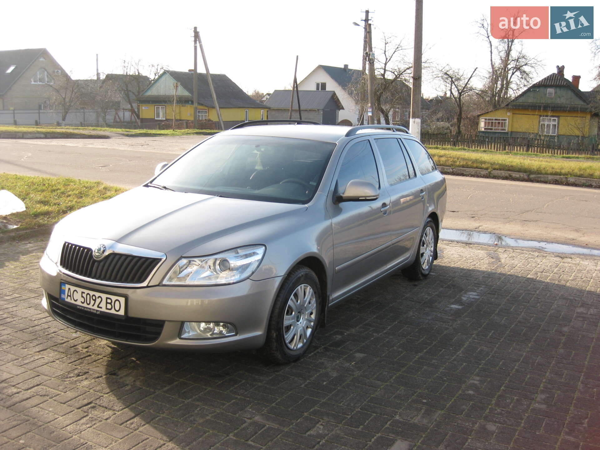 Skoda Octavia 2012 VIN TMBJT21Z1D2034883 фото оголошення 4 з 23