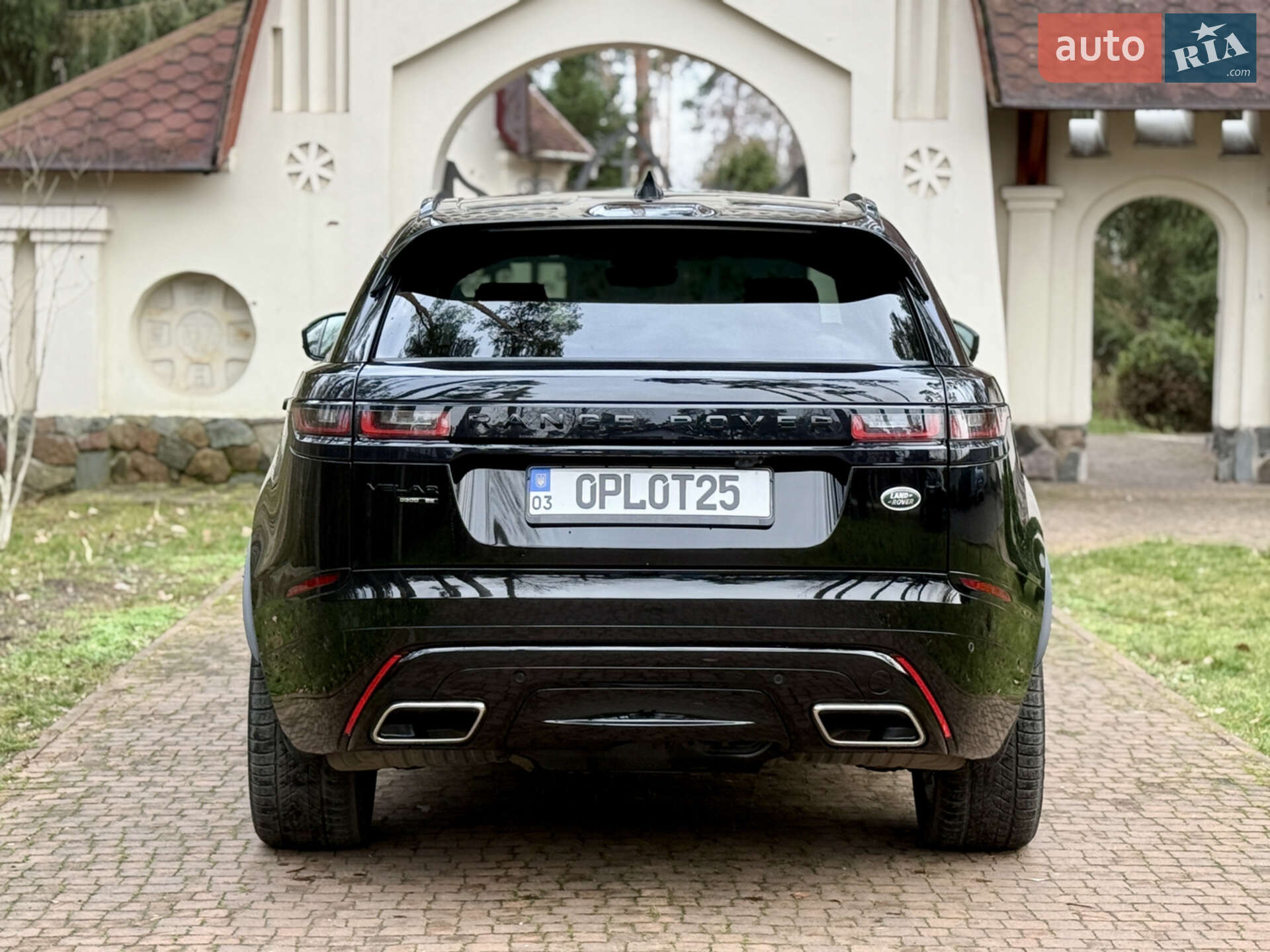 Land Rover Range Rover Velar 2019 VIN SALYA2BK4LA251203 фото оголошення 3 з 142