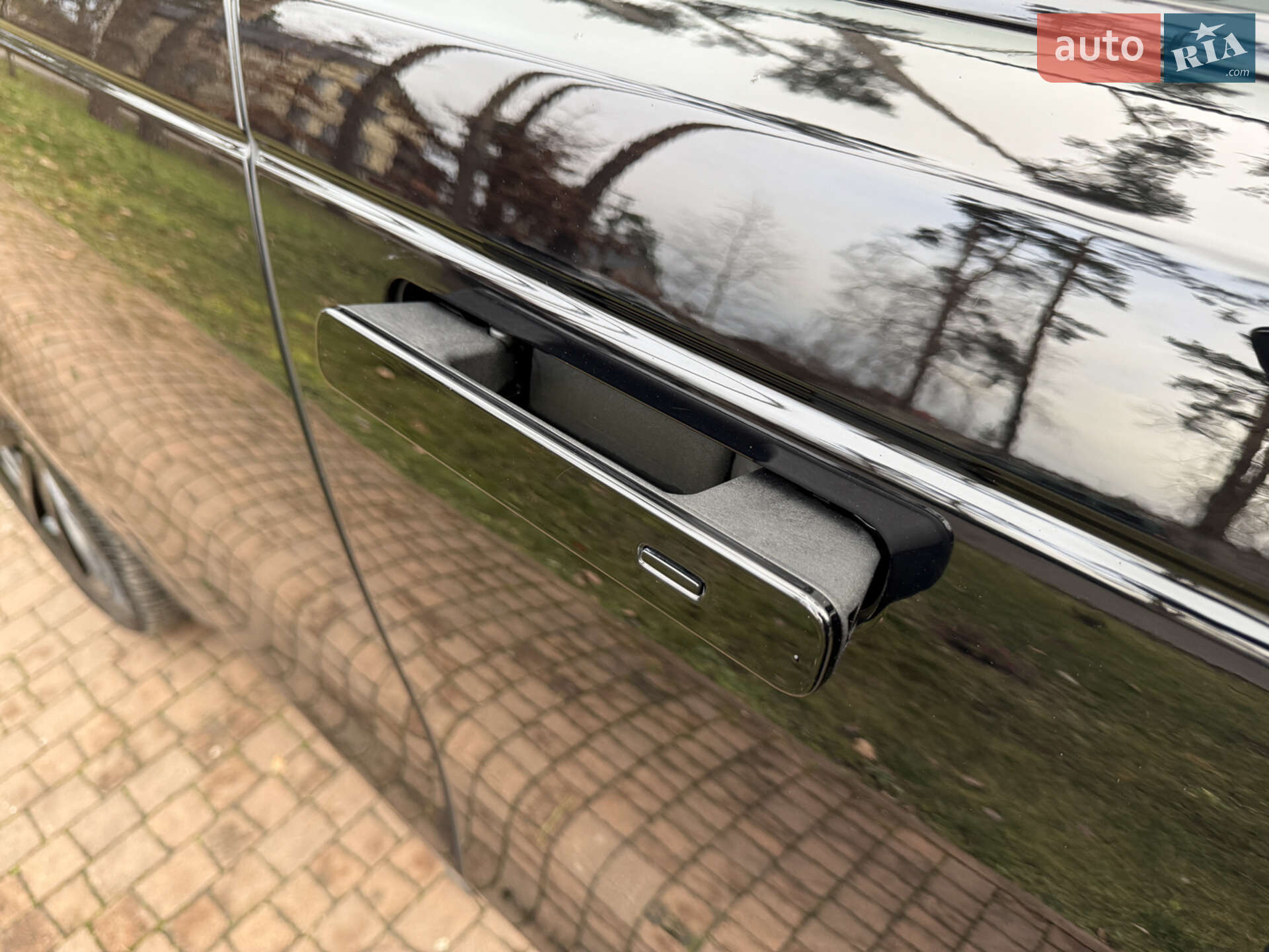 Land Rover Range Rover Velar 2019 VIN SALYA2BK4LA251203 фото оголошення 46 з 142