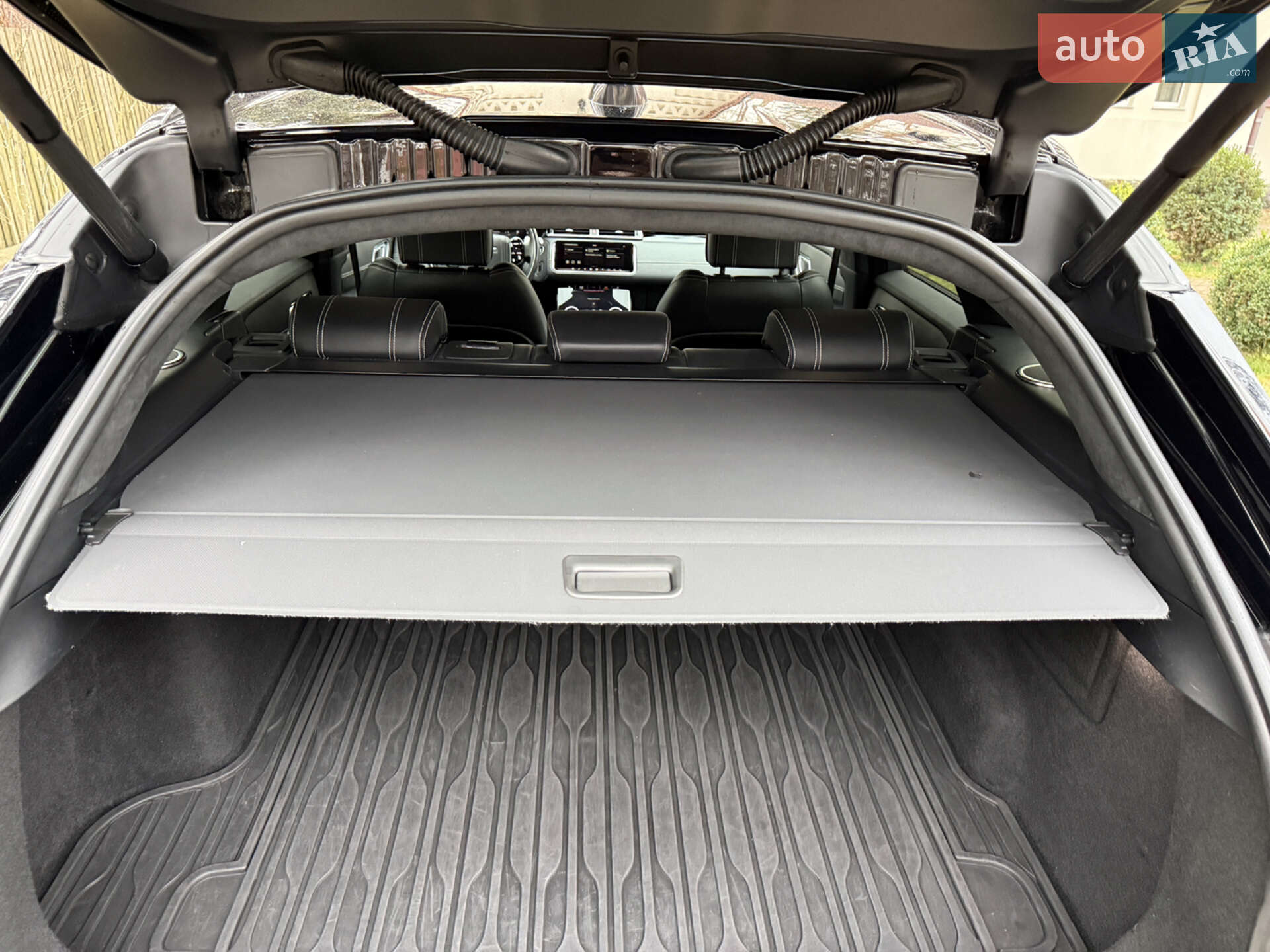 Land Rover Range Rover Velar 2019 VIN SALYA2BK4LA251203 фото оголошення 133 з 142