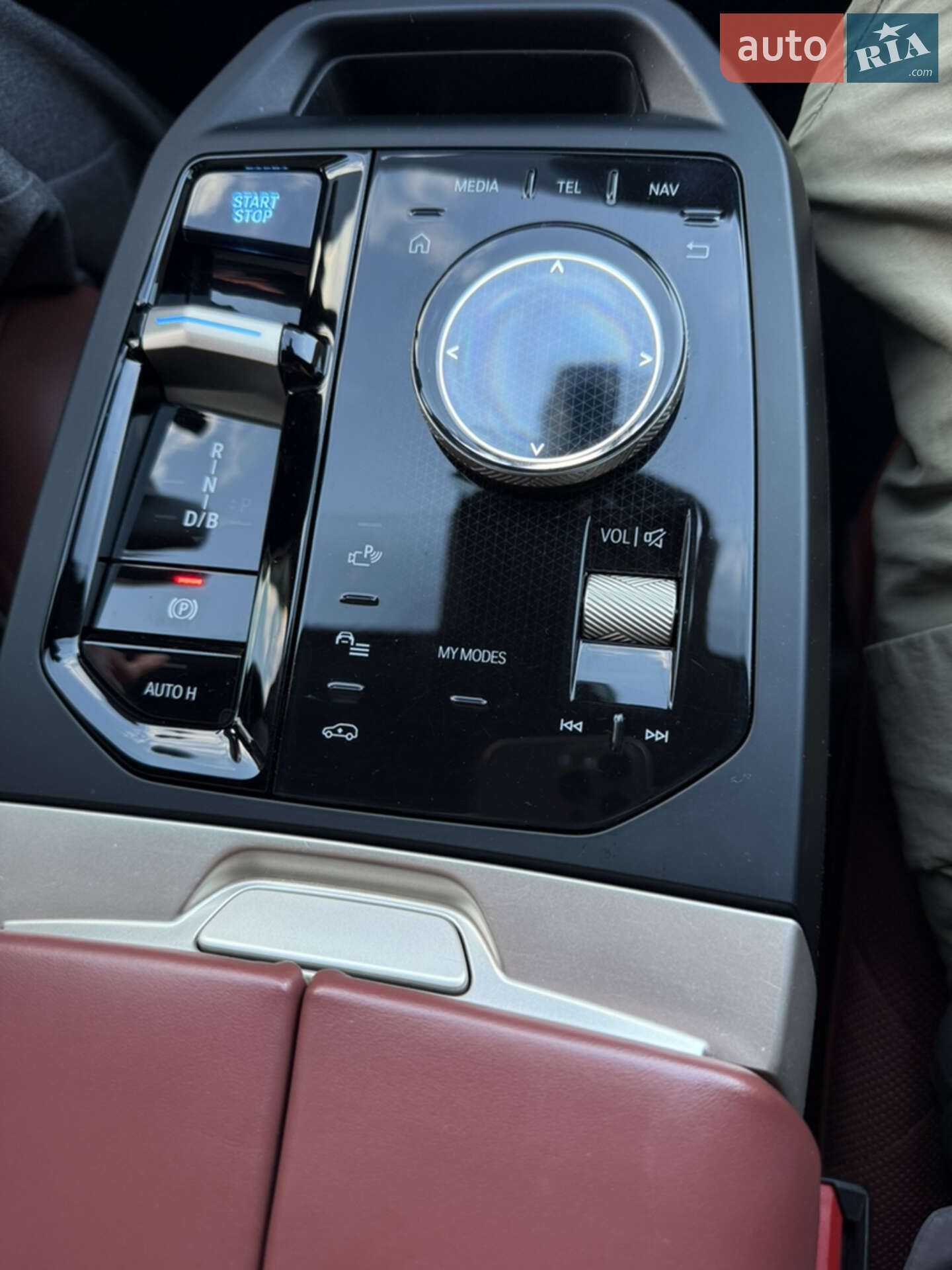 BMW iX 2022 VIN WBY21CF060CL72650 фото оголошення 20 з 27