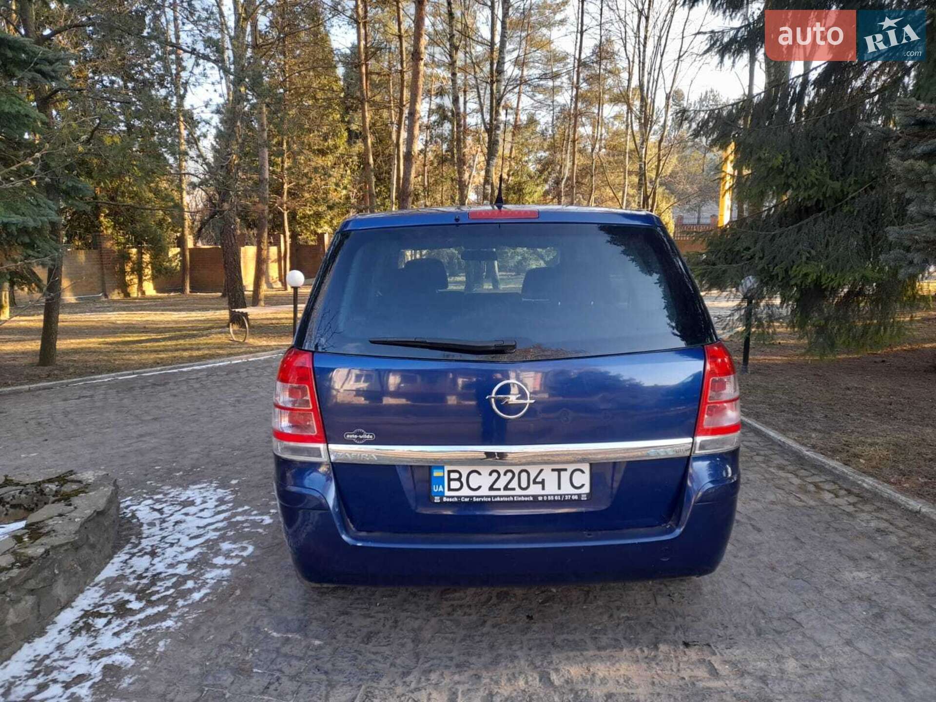 Opel Zafira 2010 VIN W0L0AHM75A2056658 фото оголошення 11 з 23