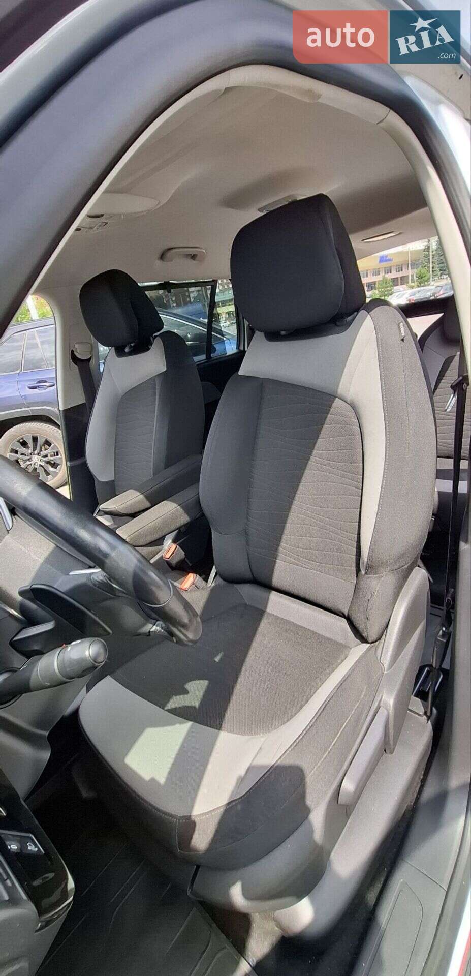 Citroen C4 Picasso 2013 VIN VF73A9HC8DJ795690 фото оголошення 9 з 20