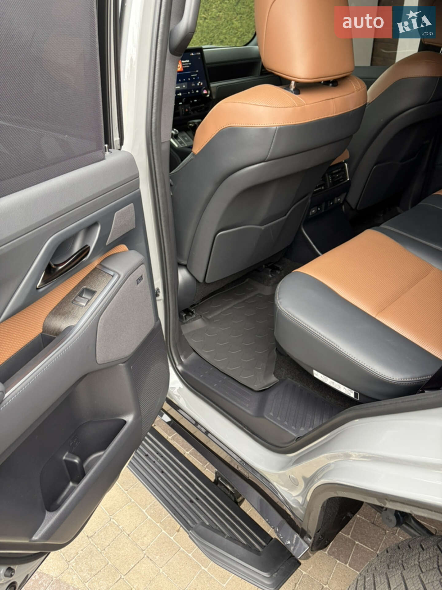 Lexus GX 2024 VIN JTJTBDDX705027072 фото оголошення 148 з 204