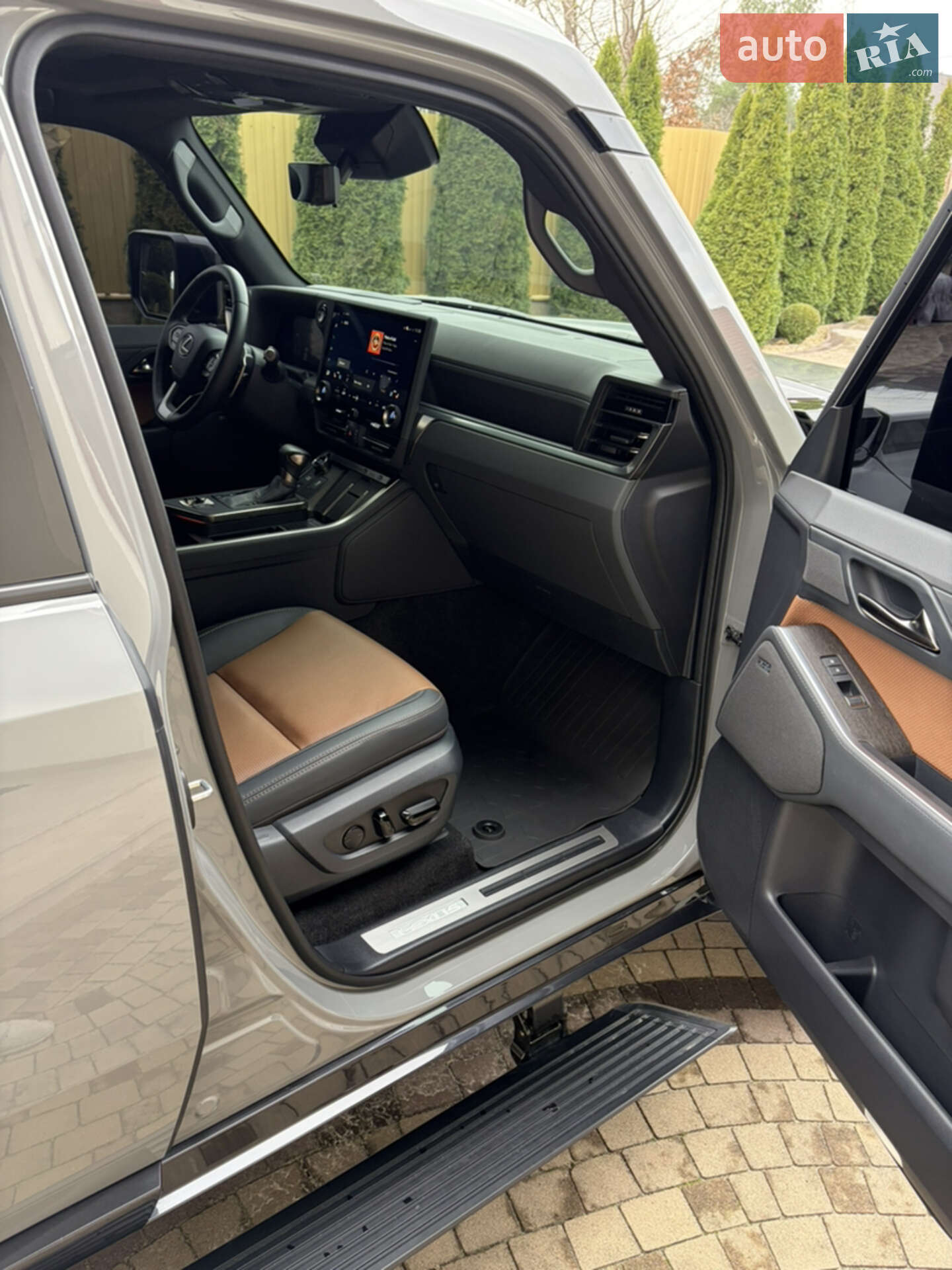 Lexus GX 2024 VIN JTJTBDDX705027072 фото оголошення 154 з 204