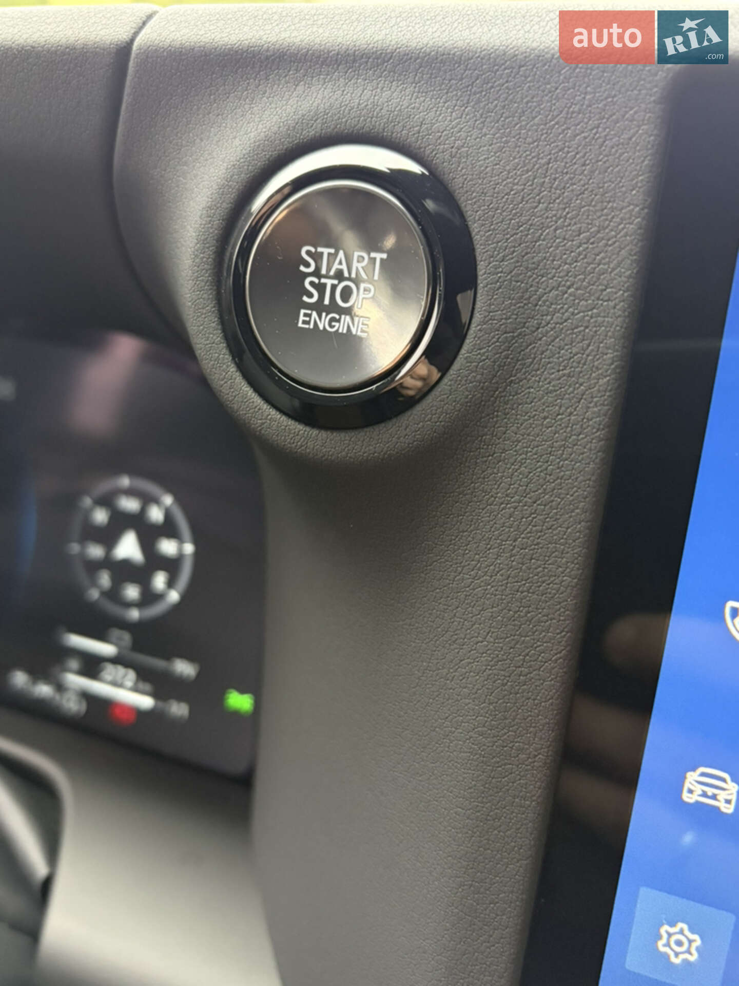 Lexus GX 2024 VIN JTJTBDDX705027072 фото оголошення 179 з 204