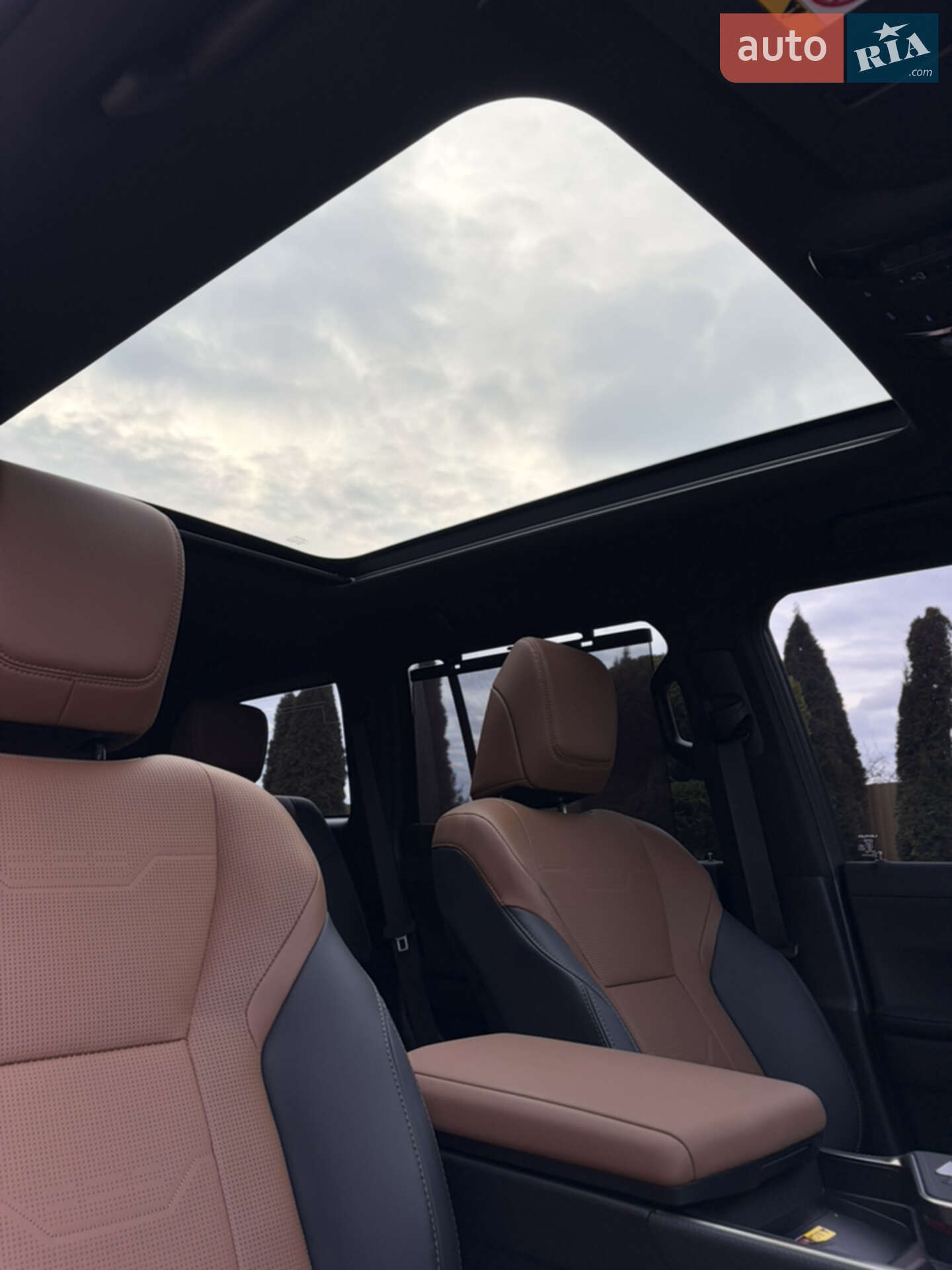 Lexus GX 2024 VIN JTJTBDDX705027072 фото оголошення 185 з 204