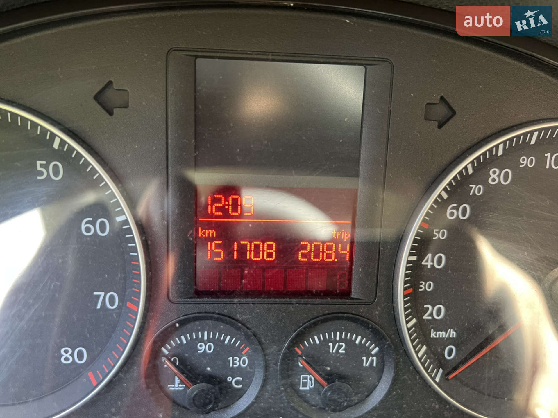 Volkswagen Golf 2004 VIN WVWZZZ1KZ5P038056 фото оголошення 4 з 10