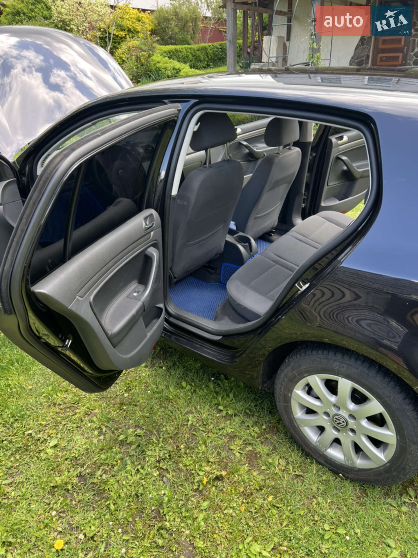 Volkswagen Golf 2004 VIN WVWZZZ1KZ5P038056 фото оголошення 6 з 10
