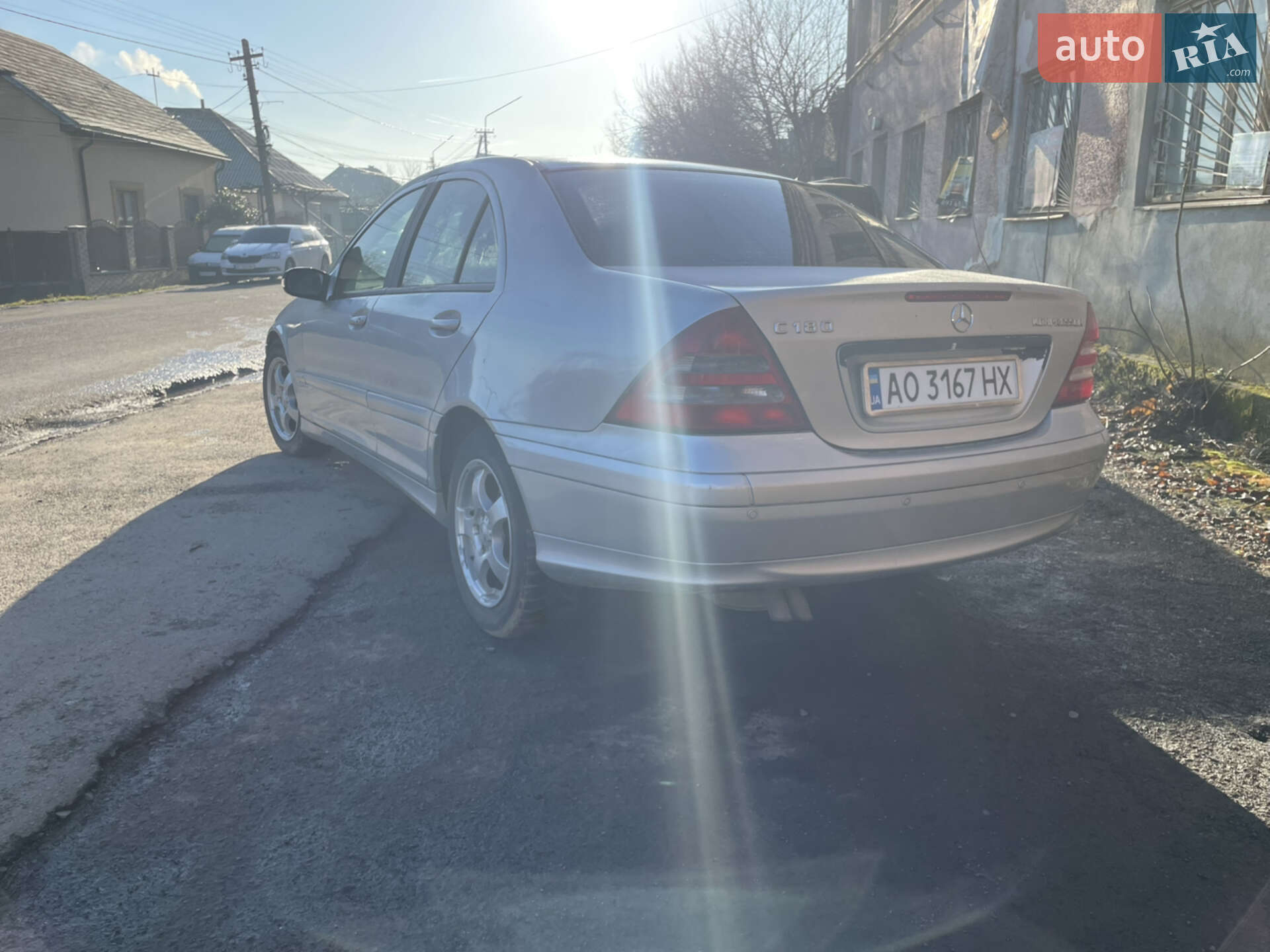 Mercedes-Benz C-Class 2004 VIN WDB2011221F216585 фото оголошення 7 з 13