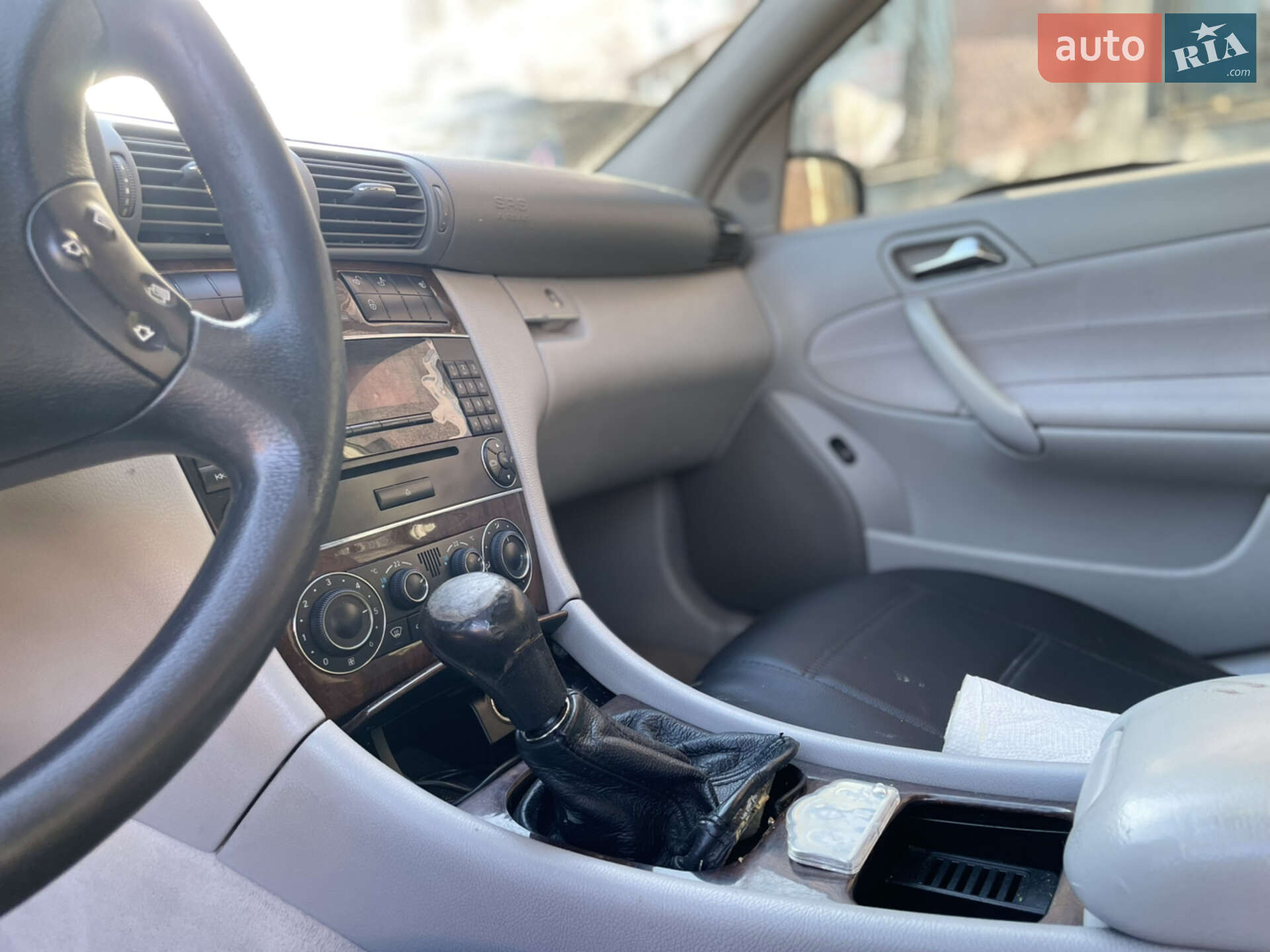 Mercedes-Benz C-Class 2004 VIN WDB2011221F216585 фото оголошення 11 з 13