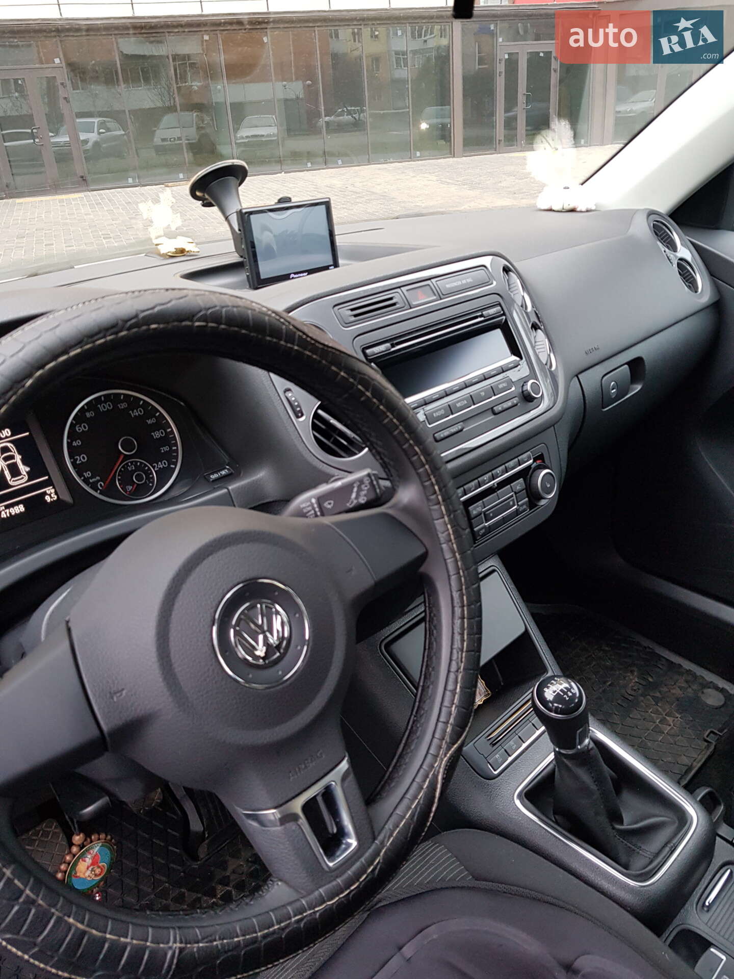 Volkswagen Tiguan 2011 VIN WVGZZZ5NZCW017934 фото оголошення 9 з 17