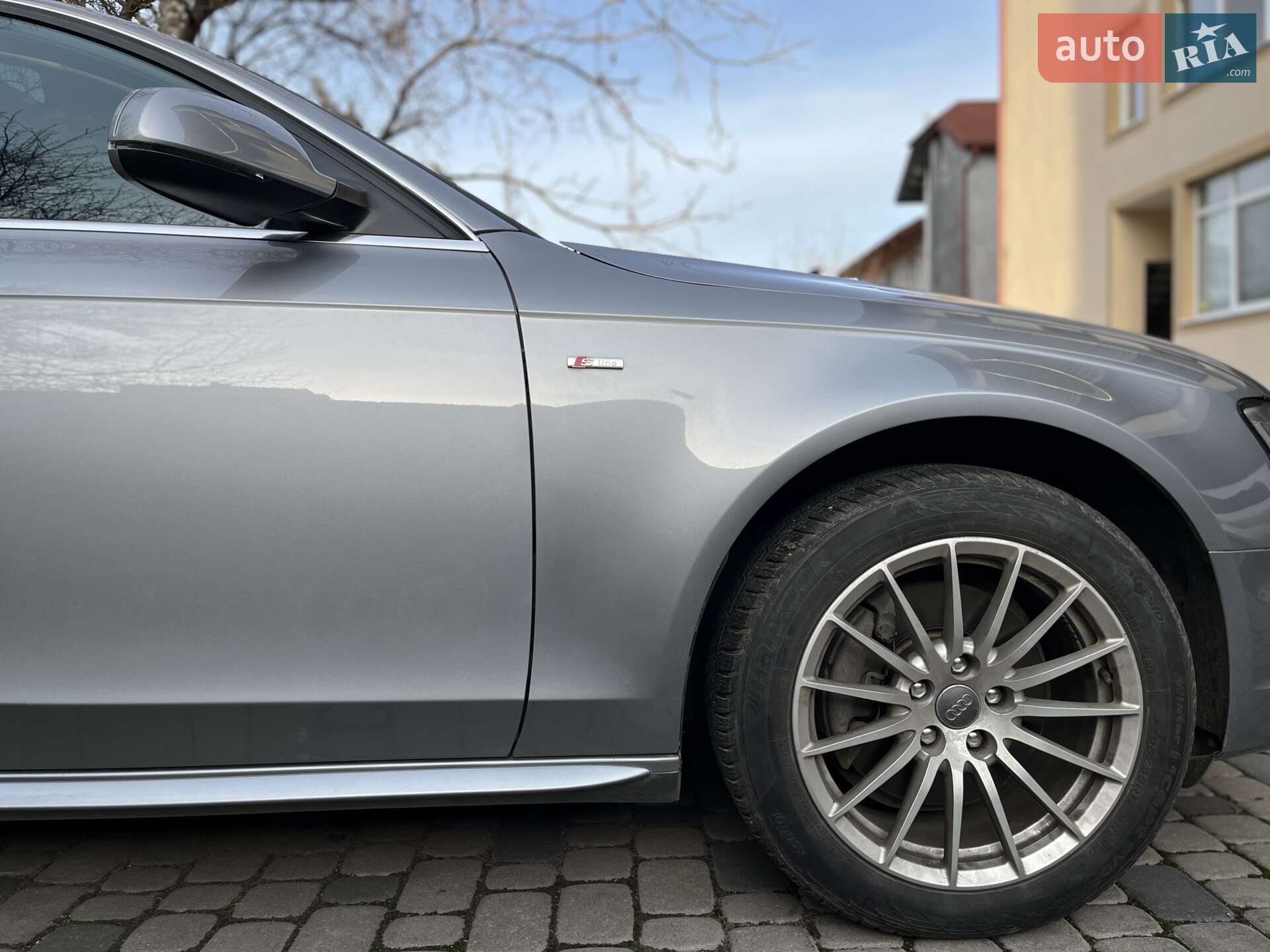 Audi A4 2015 VIN WAUFFAFL7GN006582 фото оголошення 7 з 28