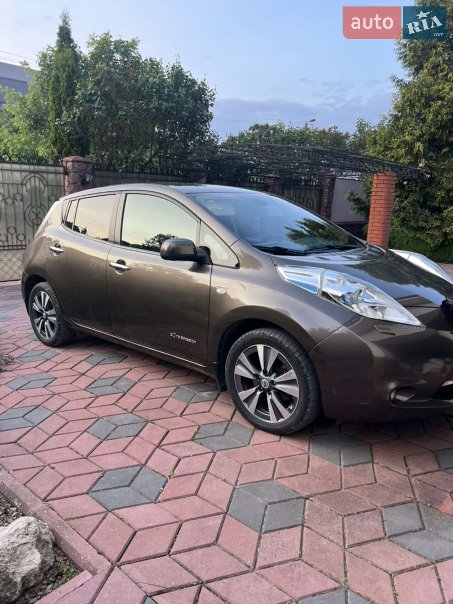 Nissan Leaf 2017 VIN SJNFAAZE0U6065943 фото оголошення 3 з 12