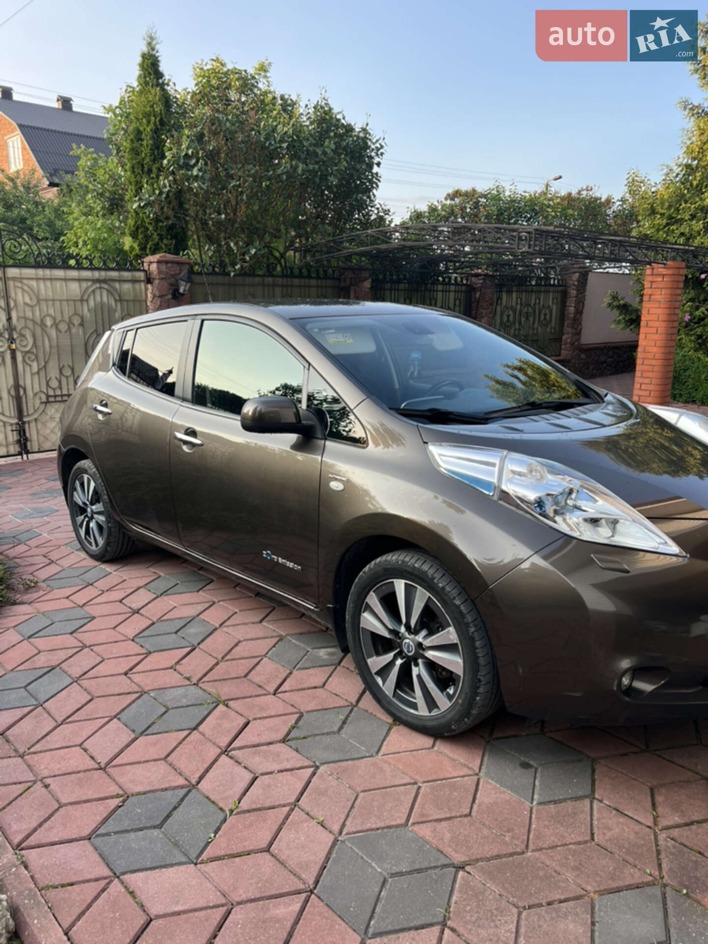 Nissan Leaf 2017 VIN SJNFAAZE0U6065943 фото оголошення 10 з 12