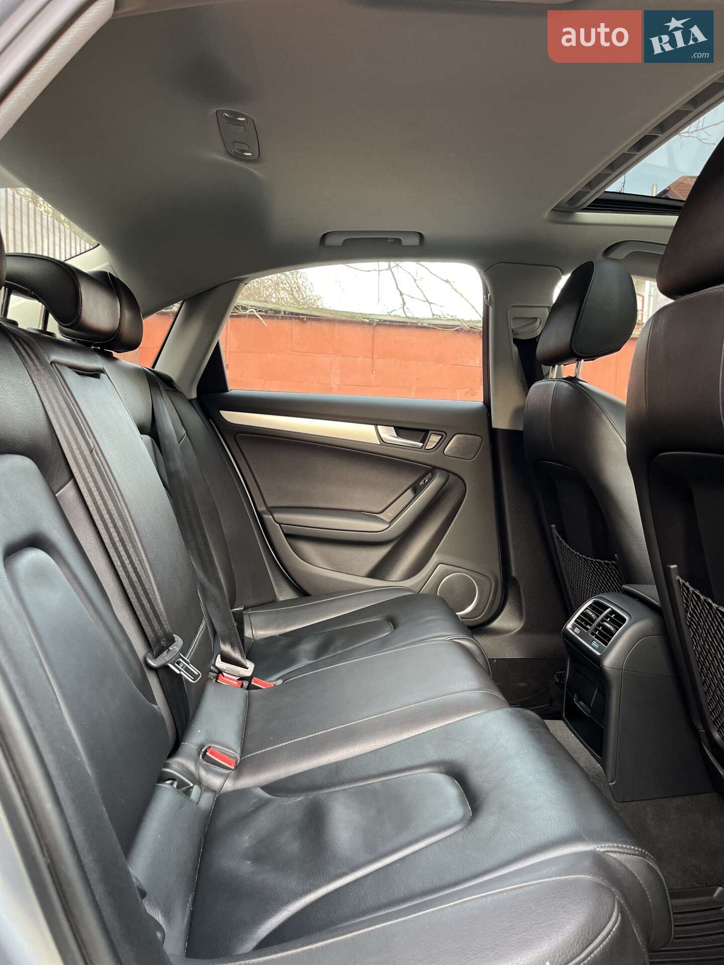 Audi A4 2015 VIN WAUFFAFL7GN006582 фото оголошення 20 з 28