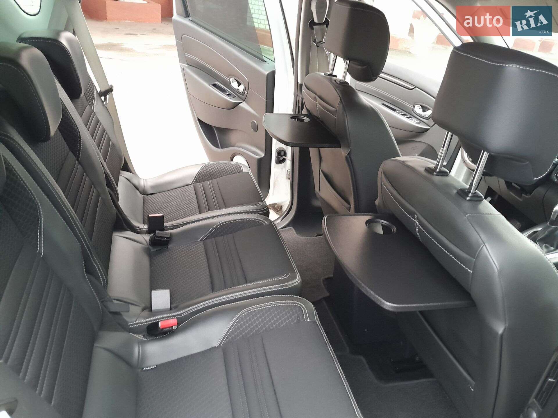 Renault Scenic 2015 VIN VF1JZ490J53629590 фото оголошення 20 з 33