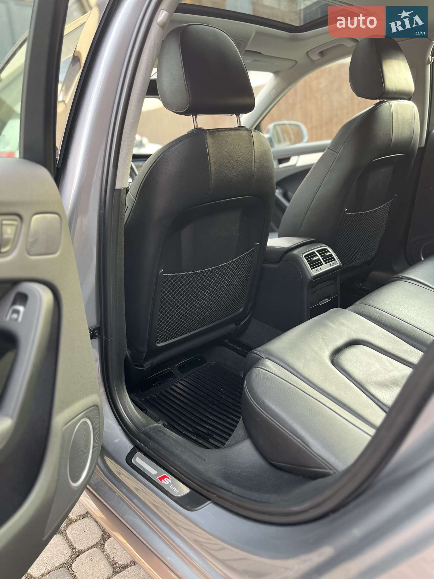 Audi A4 2015 VIN WAUFFAFL7GN006582 фото оголошення 25 з 28