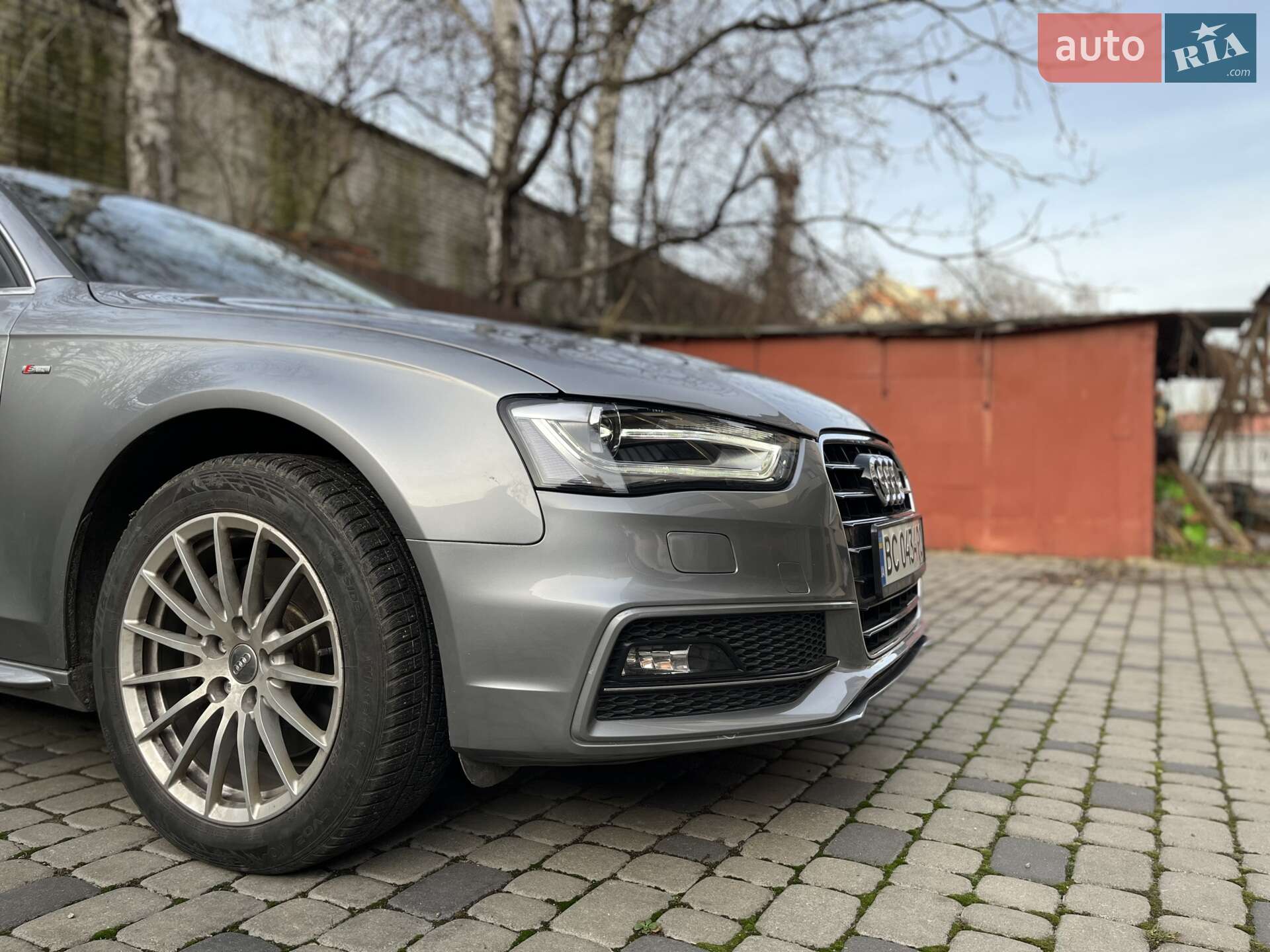 Audi A4 2015 VIN WAUFFAFL7GN006582 фото оголошення 26 з 28