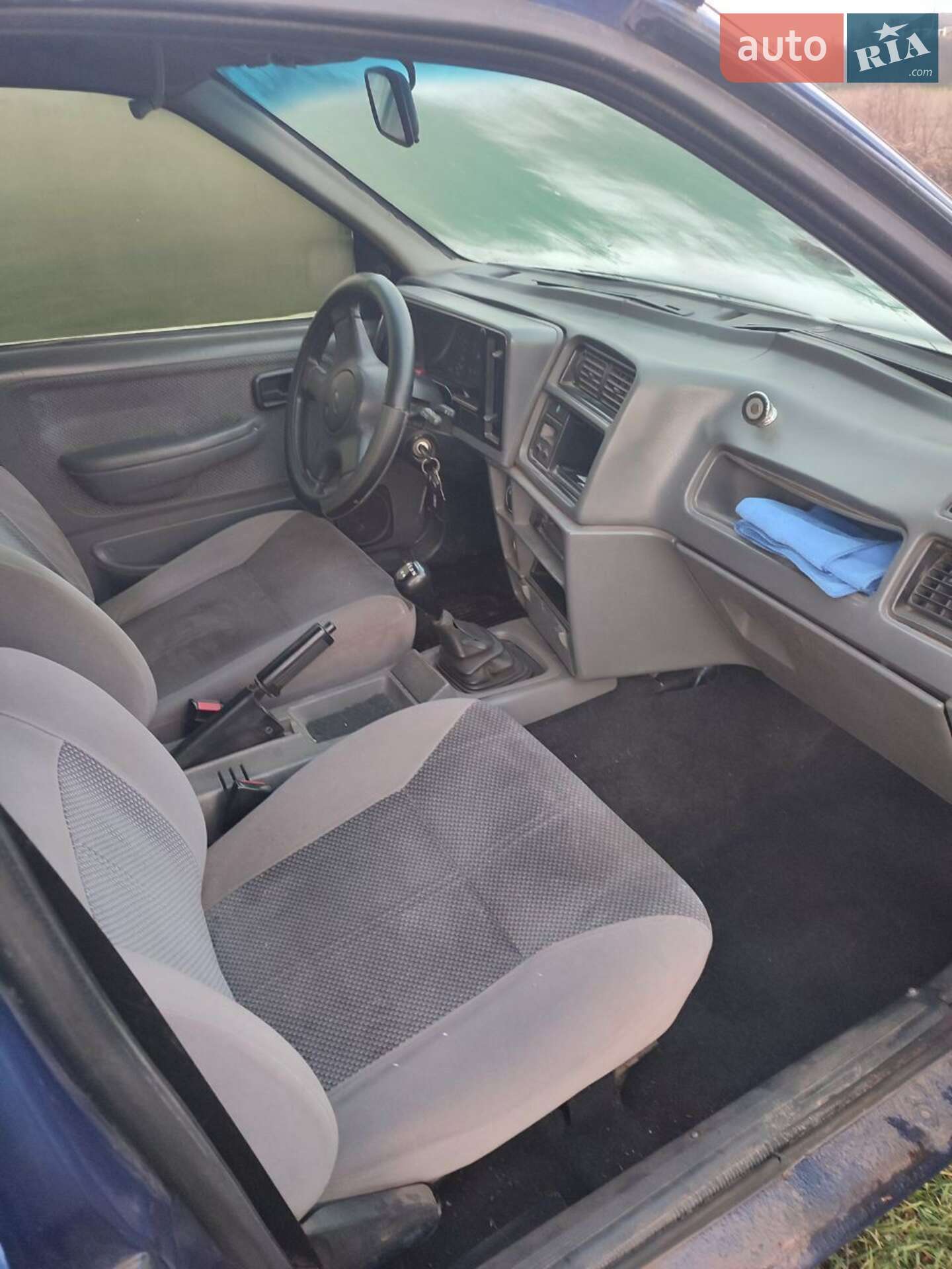 Ford Sierra 1990 VIN WF0NXXGBBNLT14865 фото оголошення 10 з 13
