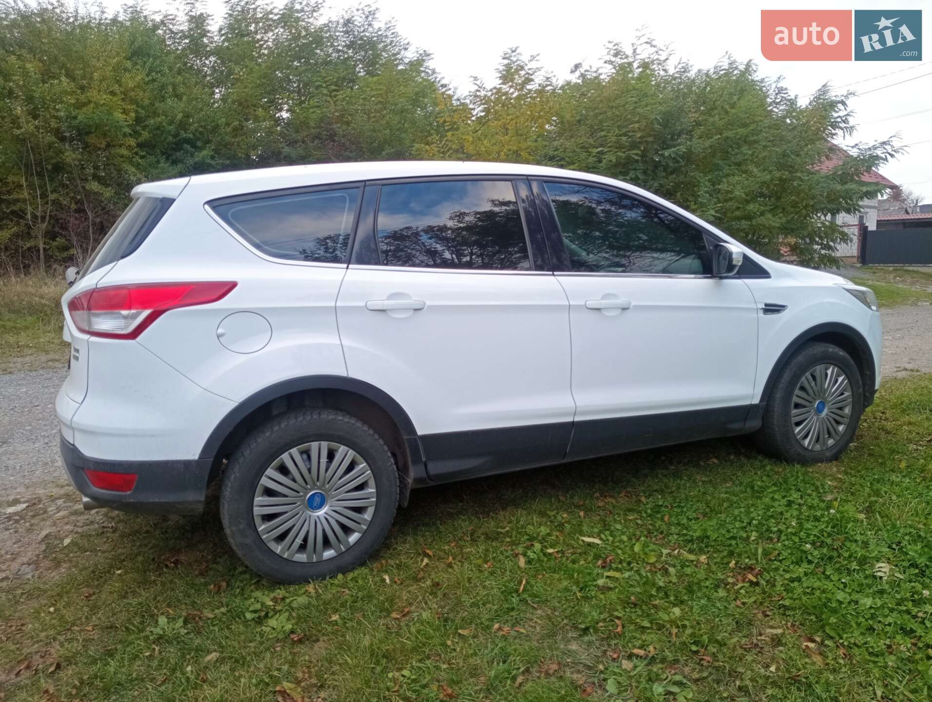 Ford Kuga 2016 VIN WF0AXXWPMAGR72140 фото оголошення 5 з 6
