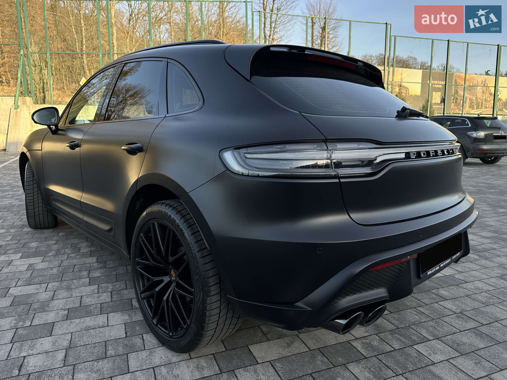 Porsche Macan 2024 VIN WP1ZZZ95ZRLB48727 фото оголошення 5 з 39