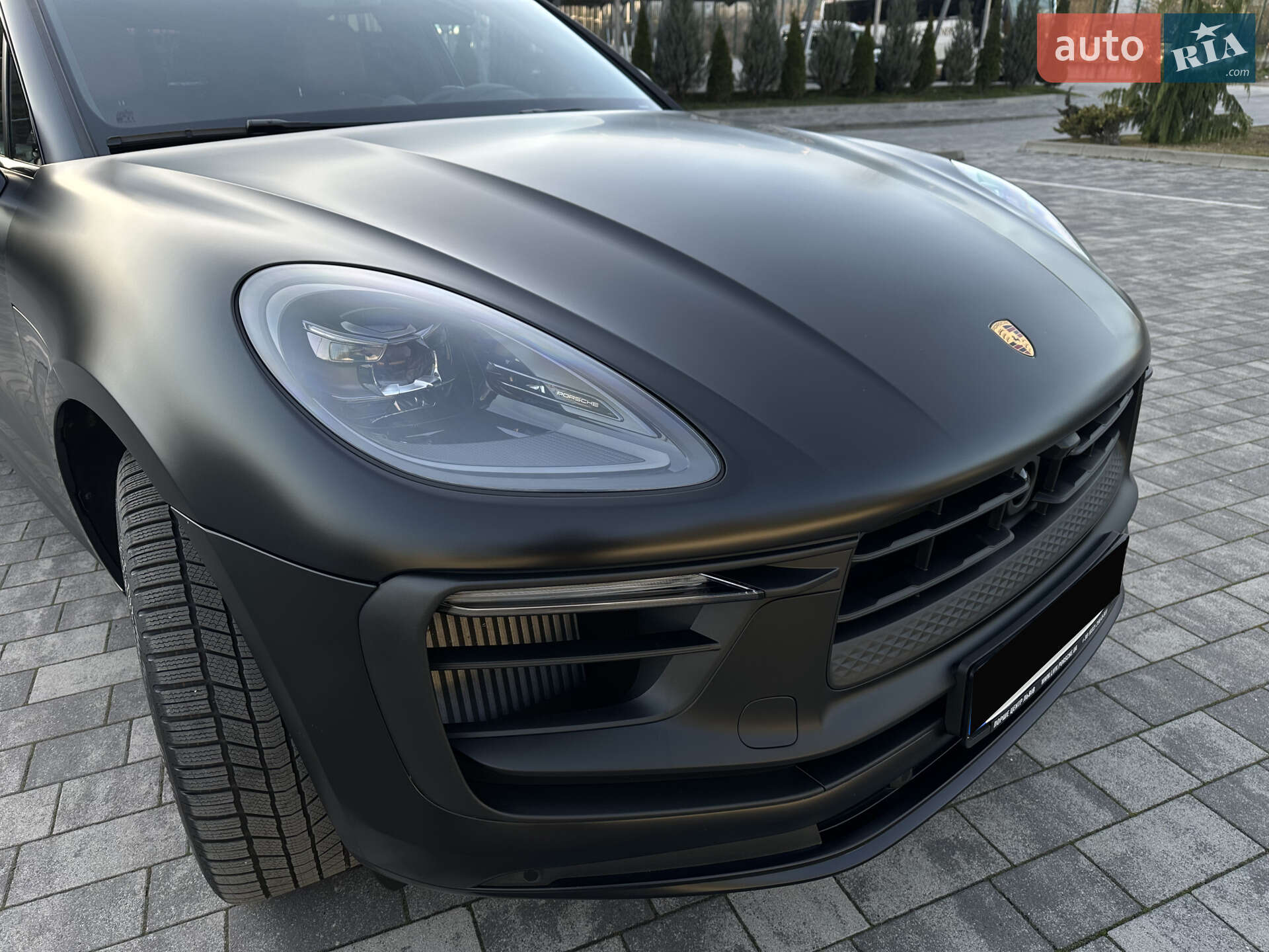 Porsche Macan 2024 VIN WP1ZZZ95ZRLB48727 фото оголошення 14 з 39