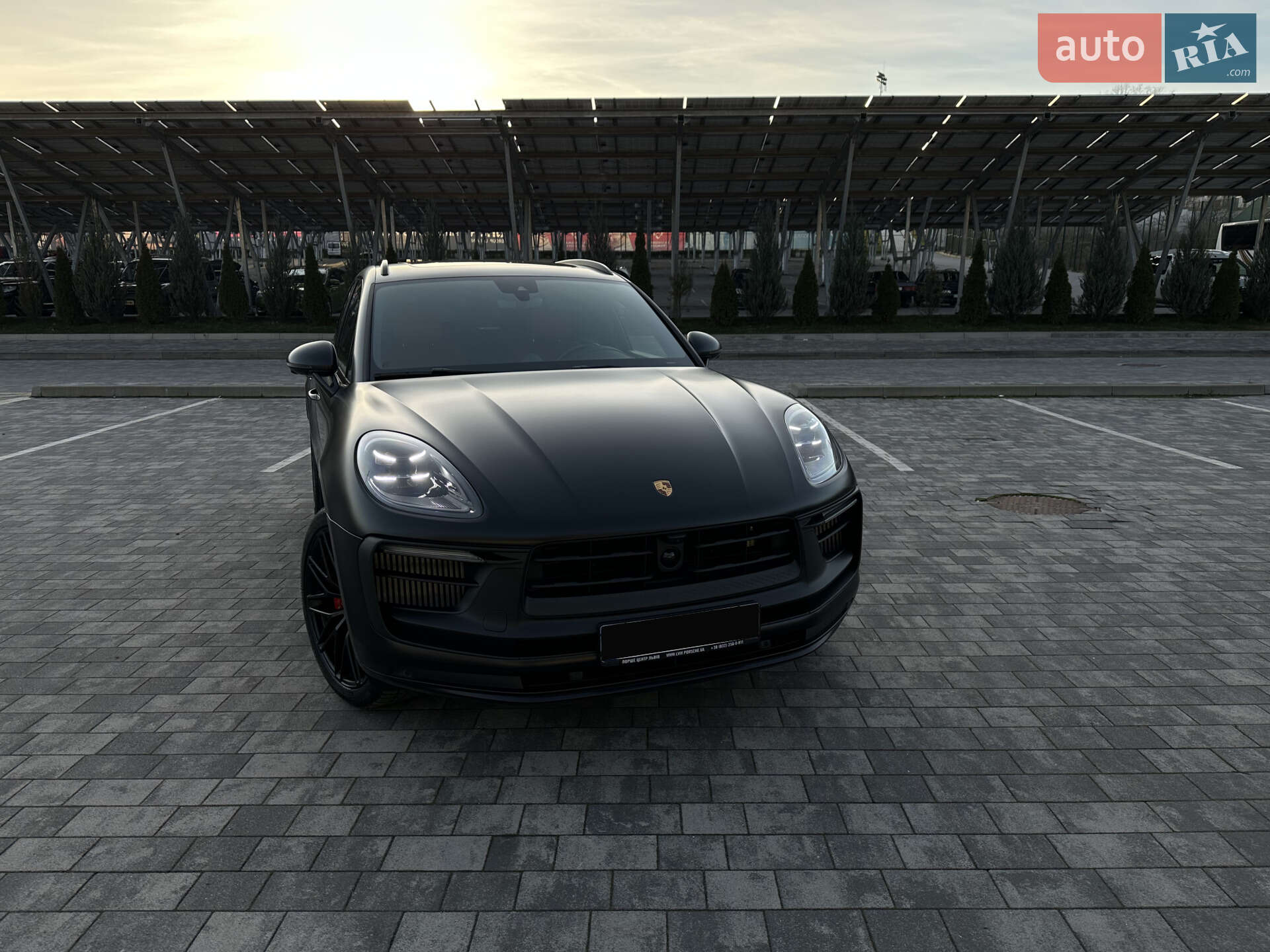 Porsche Macan 2024 VIN WP1ZZZ95ZRLB48727 фото оголошення 24 з 39