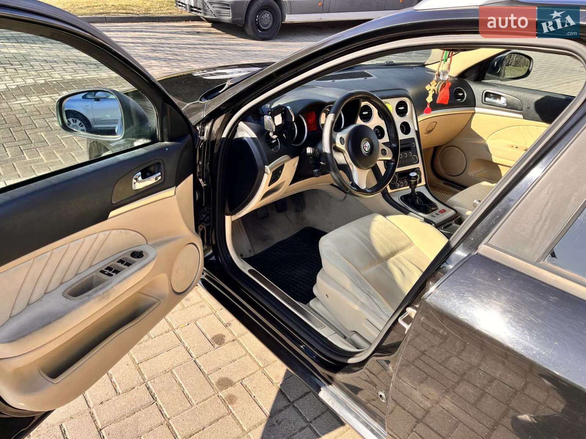 Alfa Romeo 159 2006 VIN ZAR93900007071386 фото оголошення 15 з 22