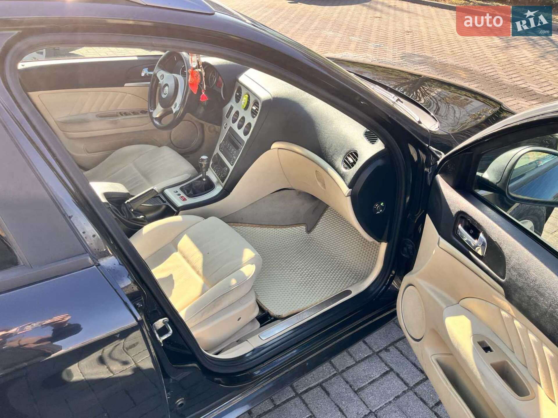 Alfa Romeo 159 2006 VIN ZAR93900007071386 фото оголошення 19 з 22