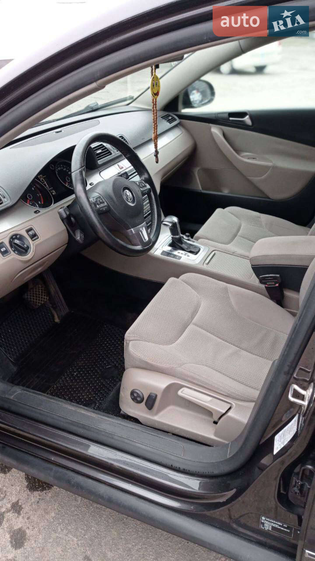 Volkswagen Passat 2010 VIN WVWZZZ3CZAP064842 фото оголошення 6 з 21
